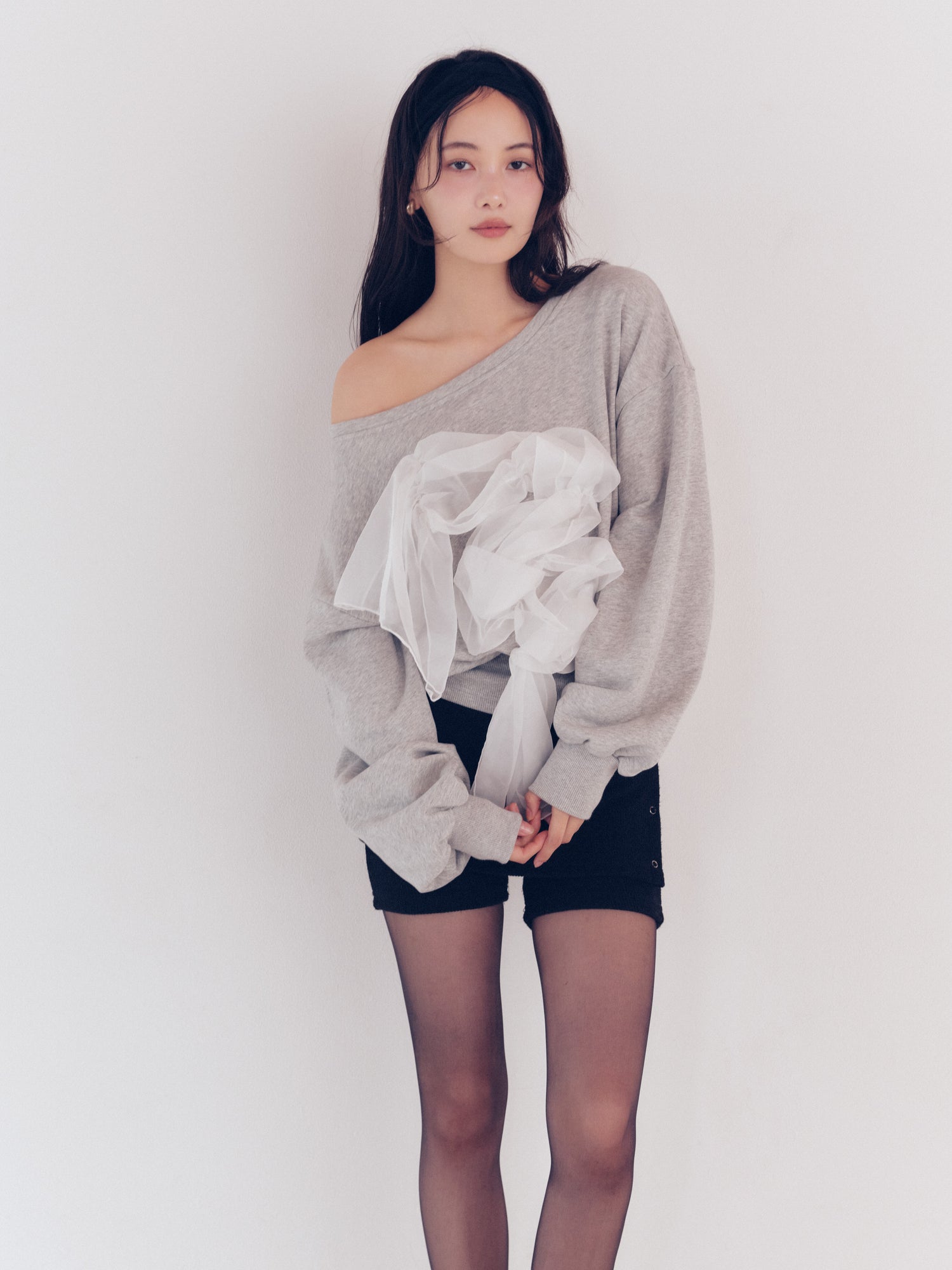 tulle docking sweat