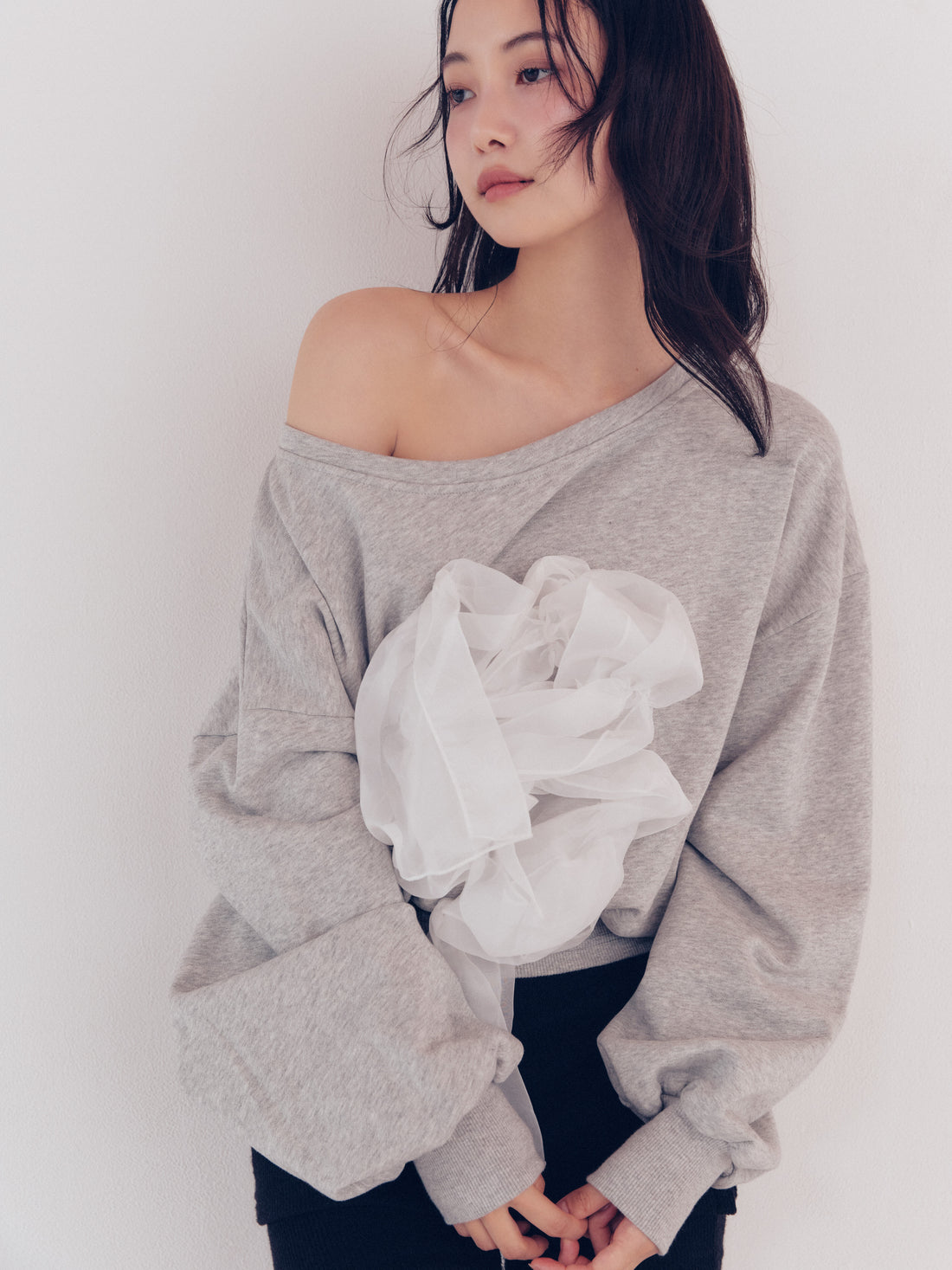 tulle docking sweat