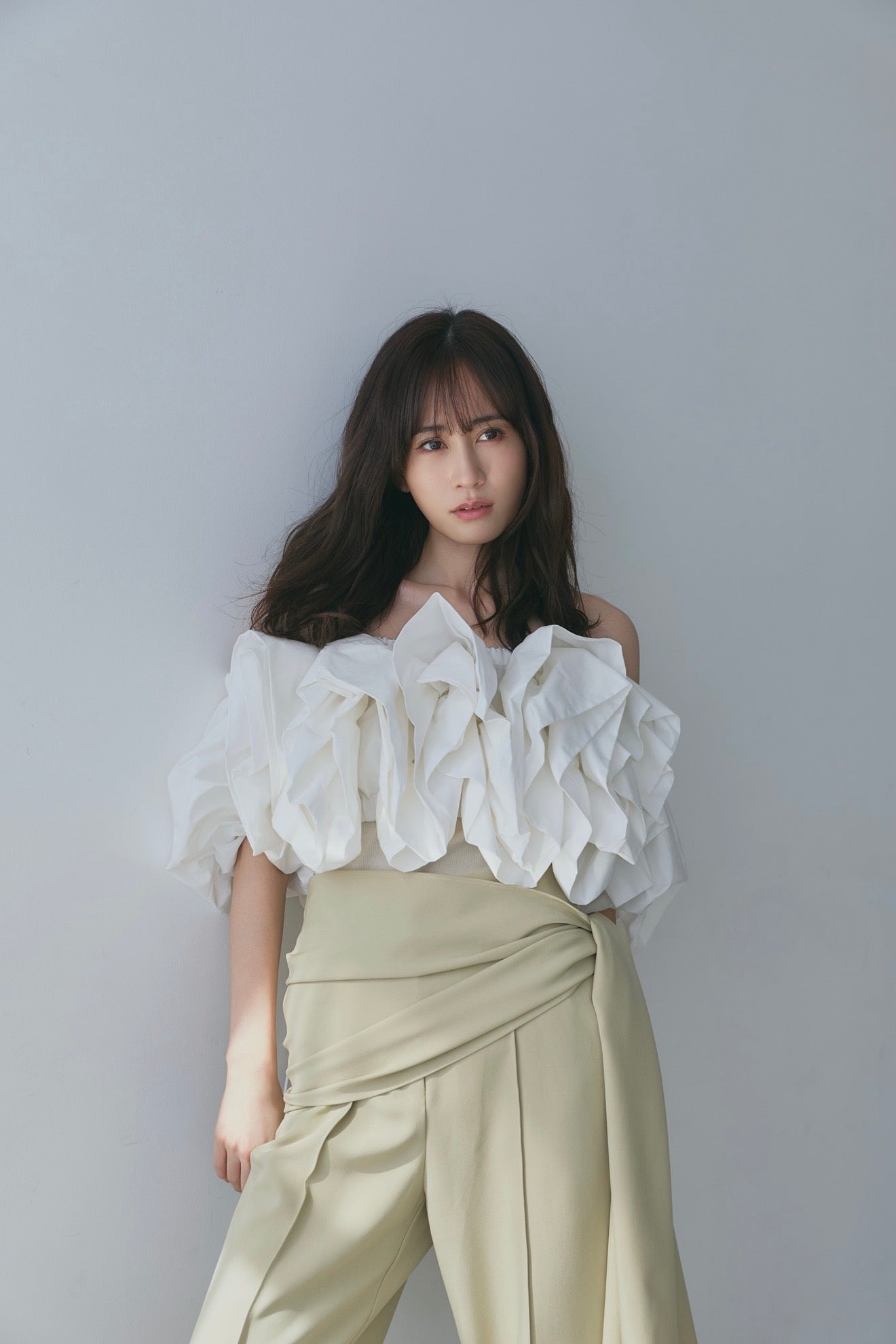 volume off shoulder blouse
