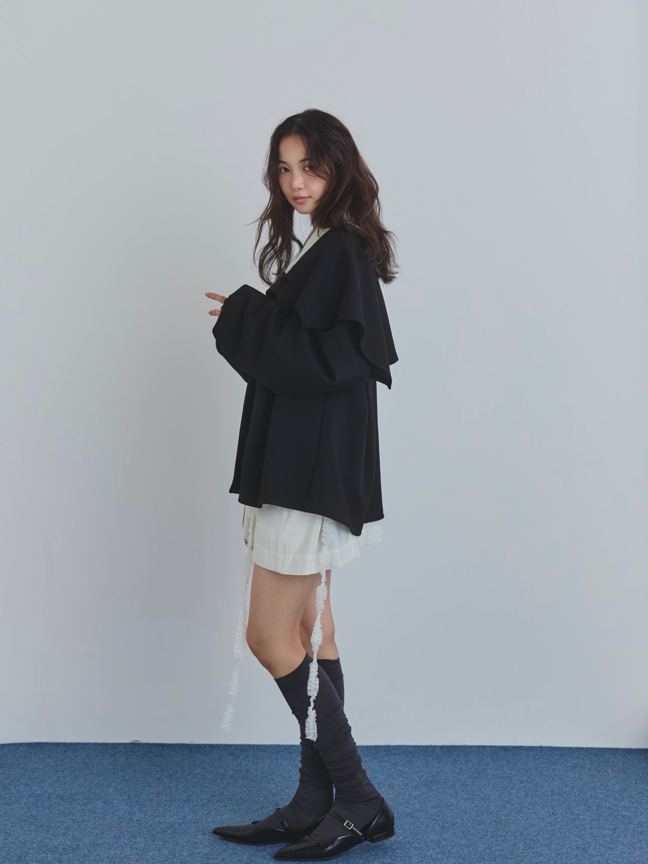 big collar peplum sweat – andequal