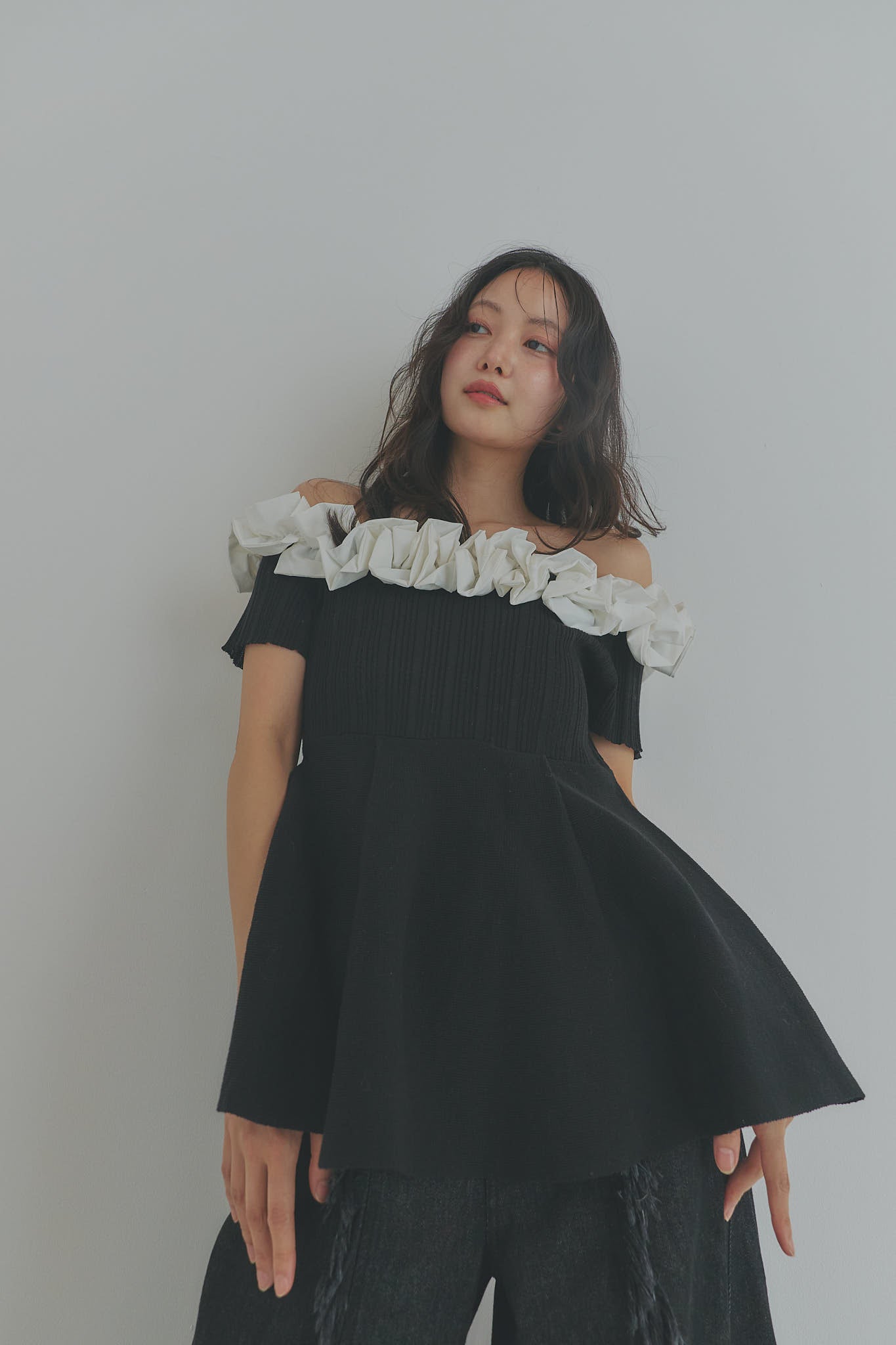 off shoulder frill knit