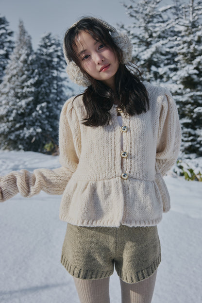 gold button puff sleeve knit