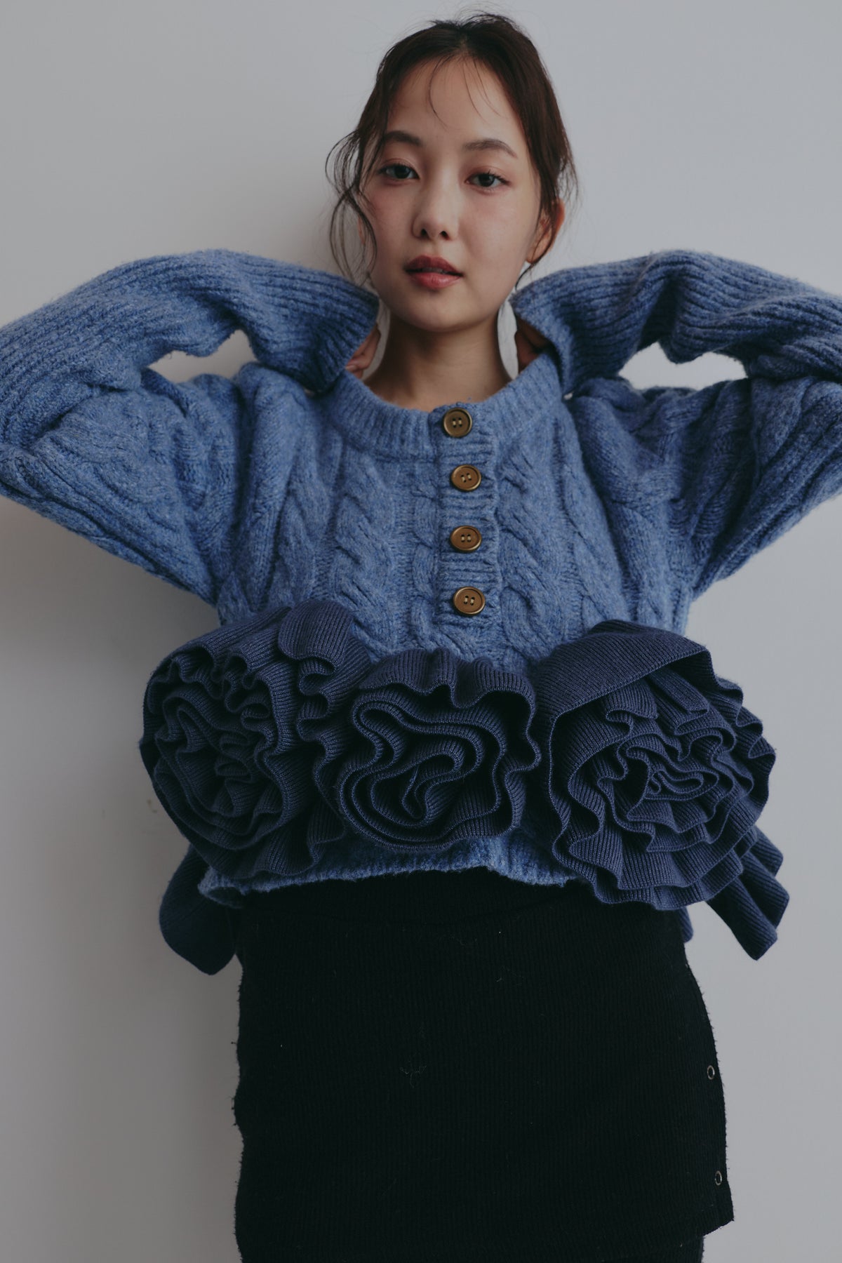 corsage knit cardigan