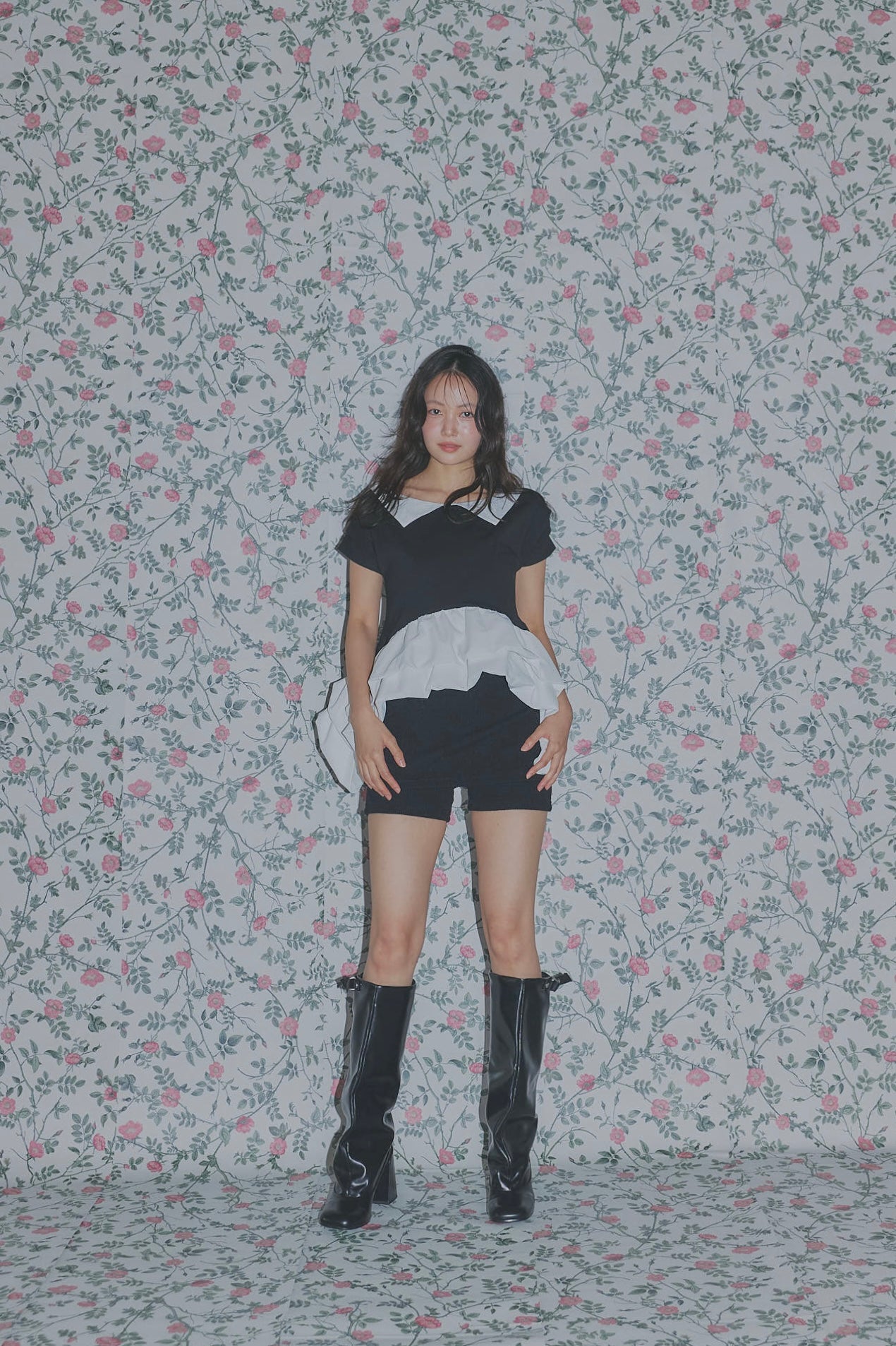 bicolor frill tops