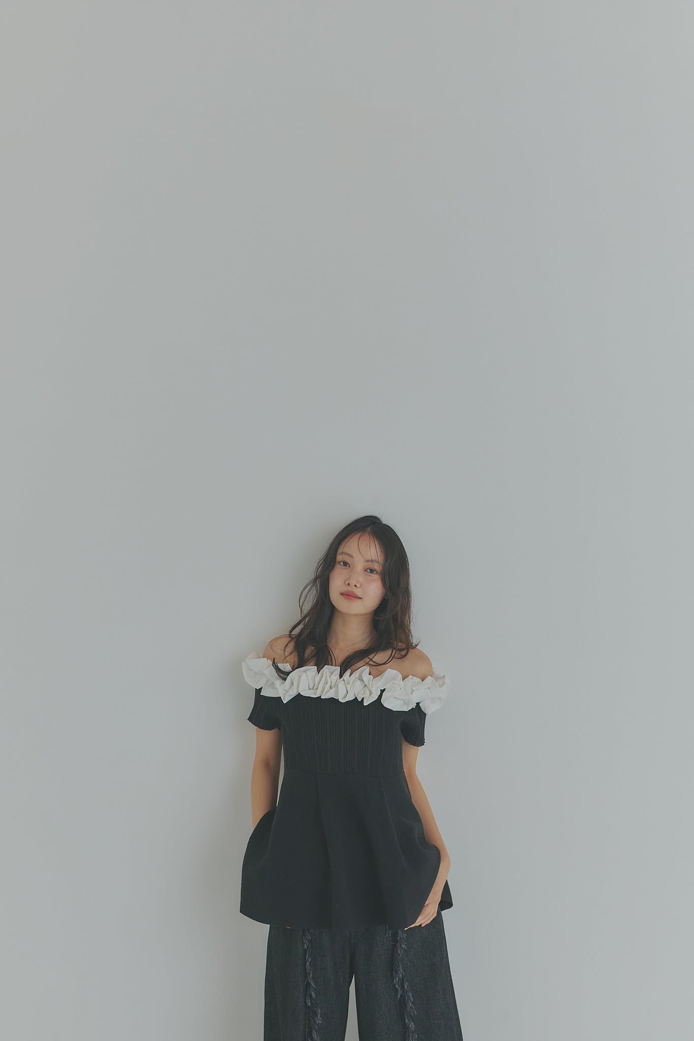 off shoulder frill knit (完売品) off shoulder frill knit – andequal