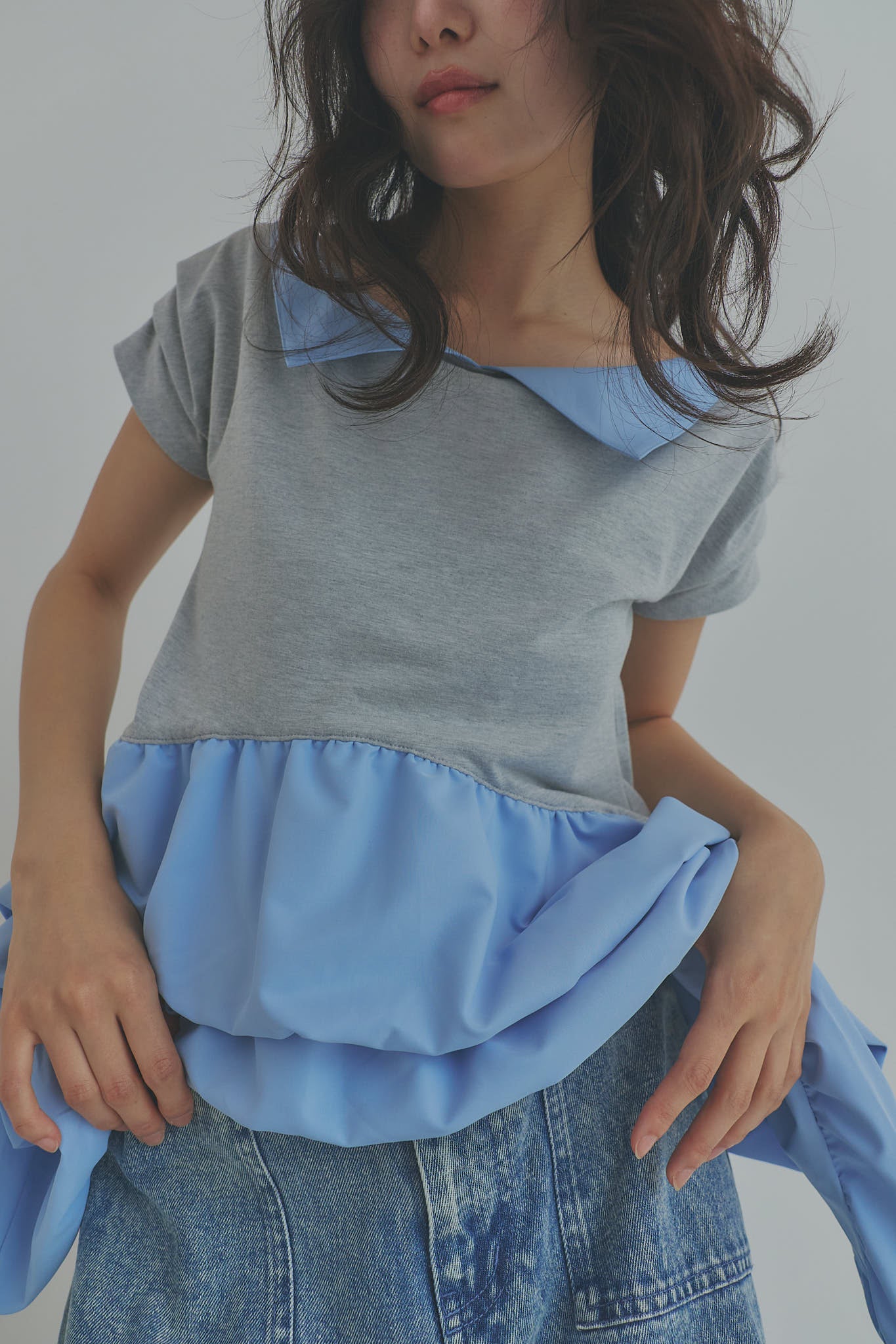 bicolor frill tops