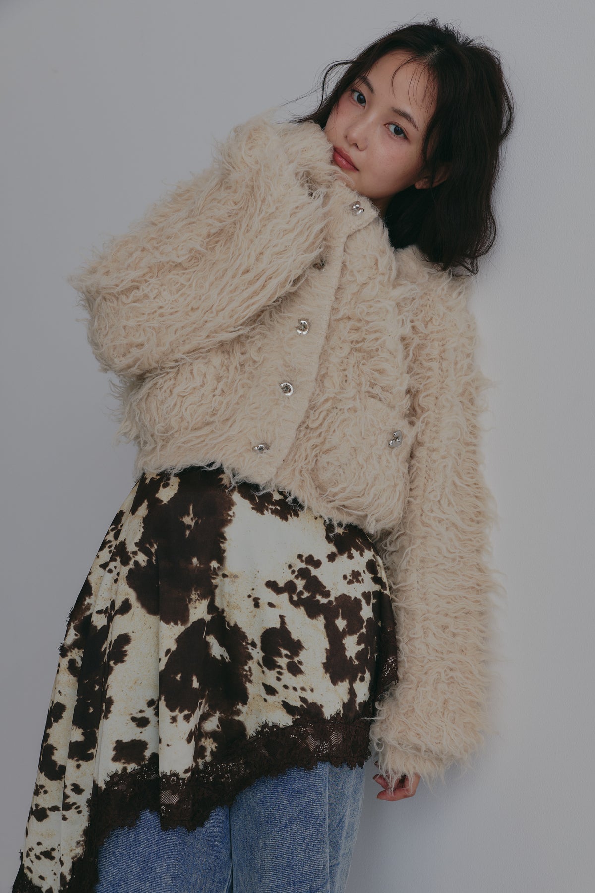 unique button short cardigan