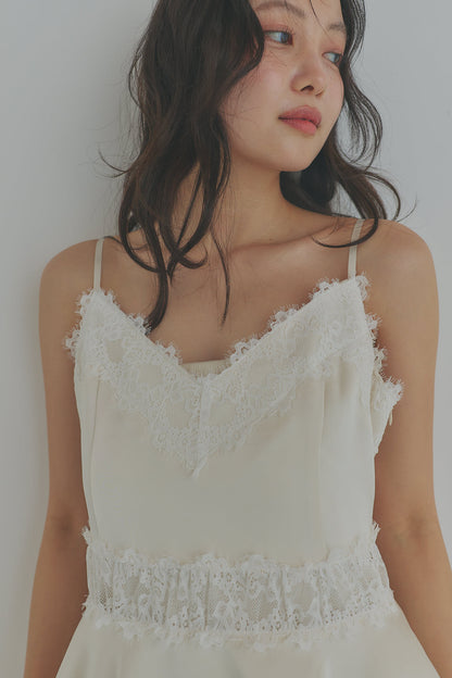 asymmetry lace camisole［6月下旬お届け］