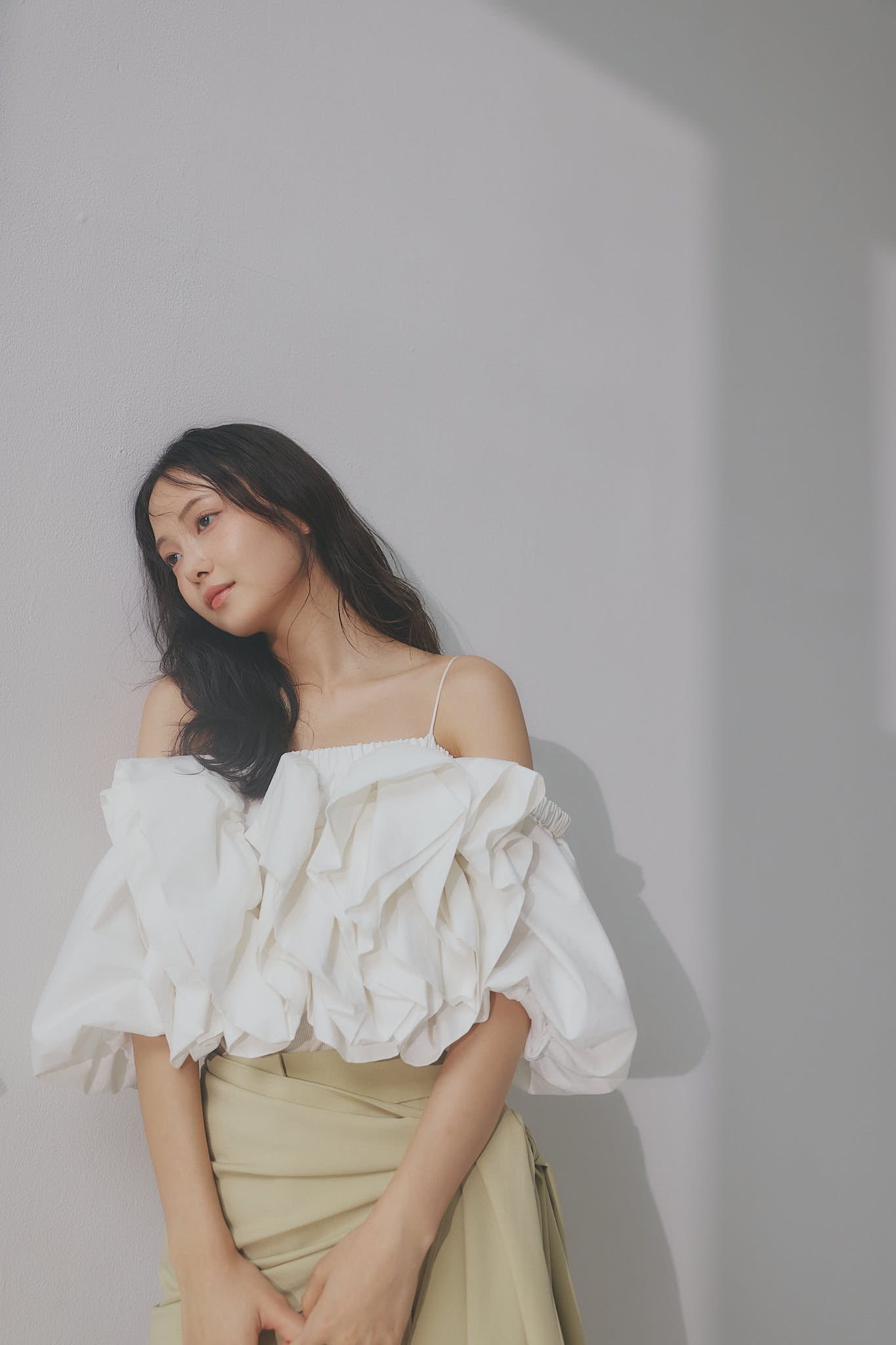 volume off shoulder blouse