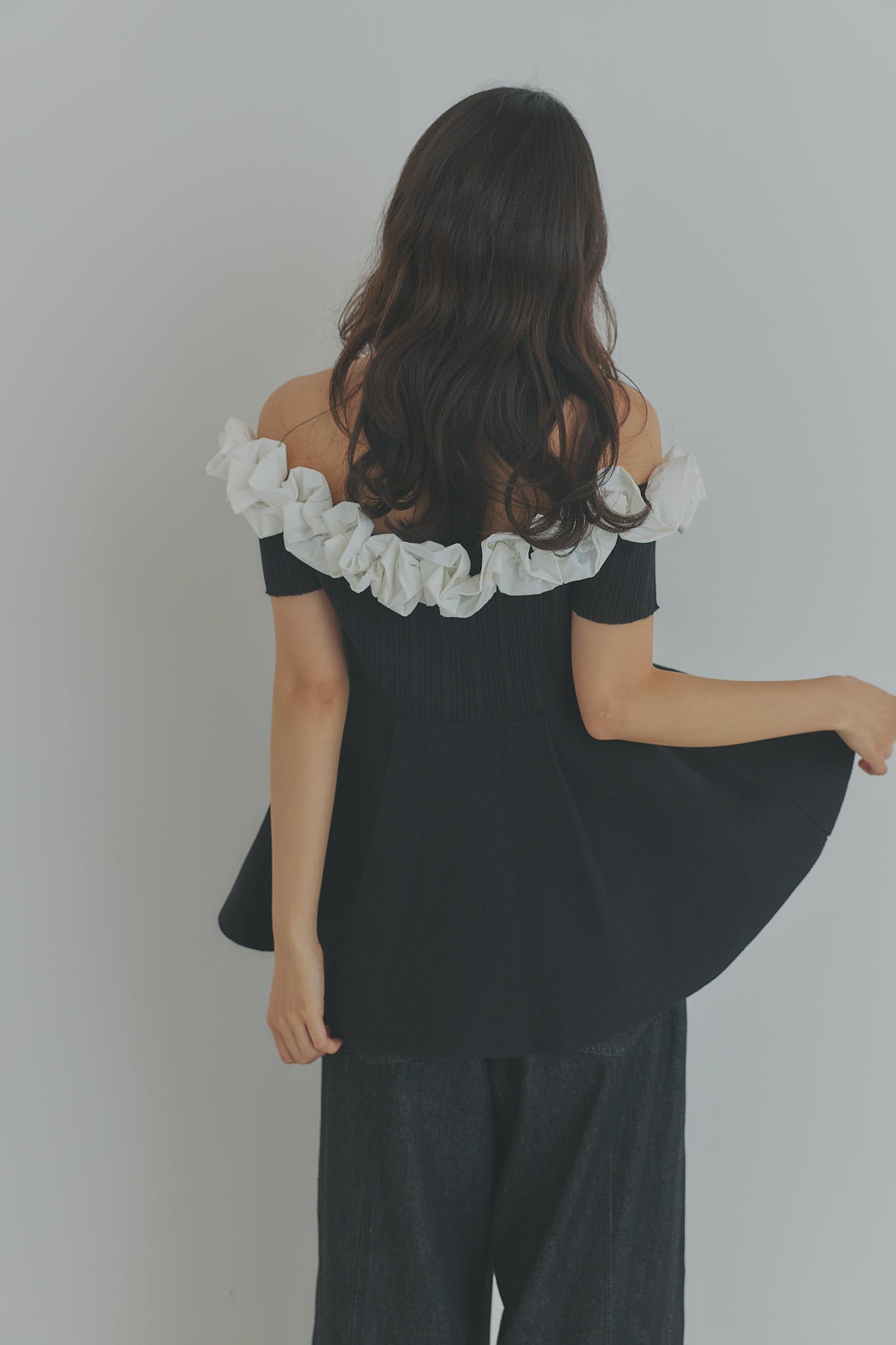 off shoulder frill knit