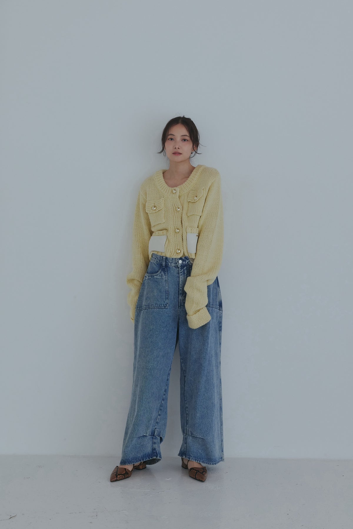 gold button pocket knit
