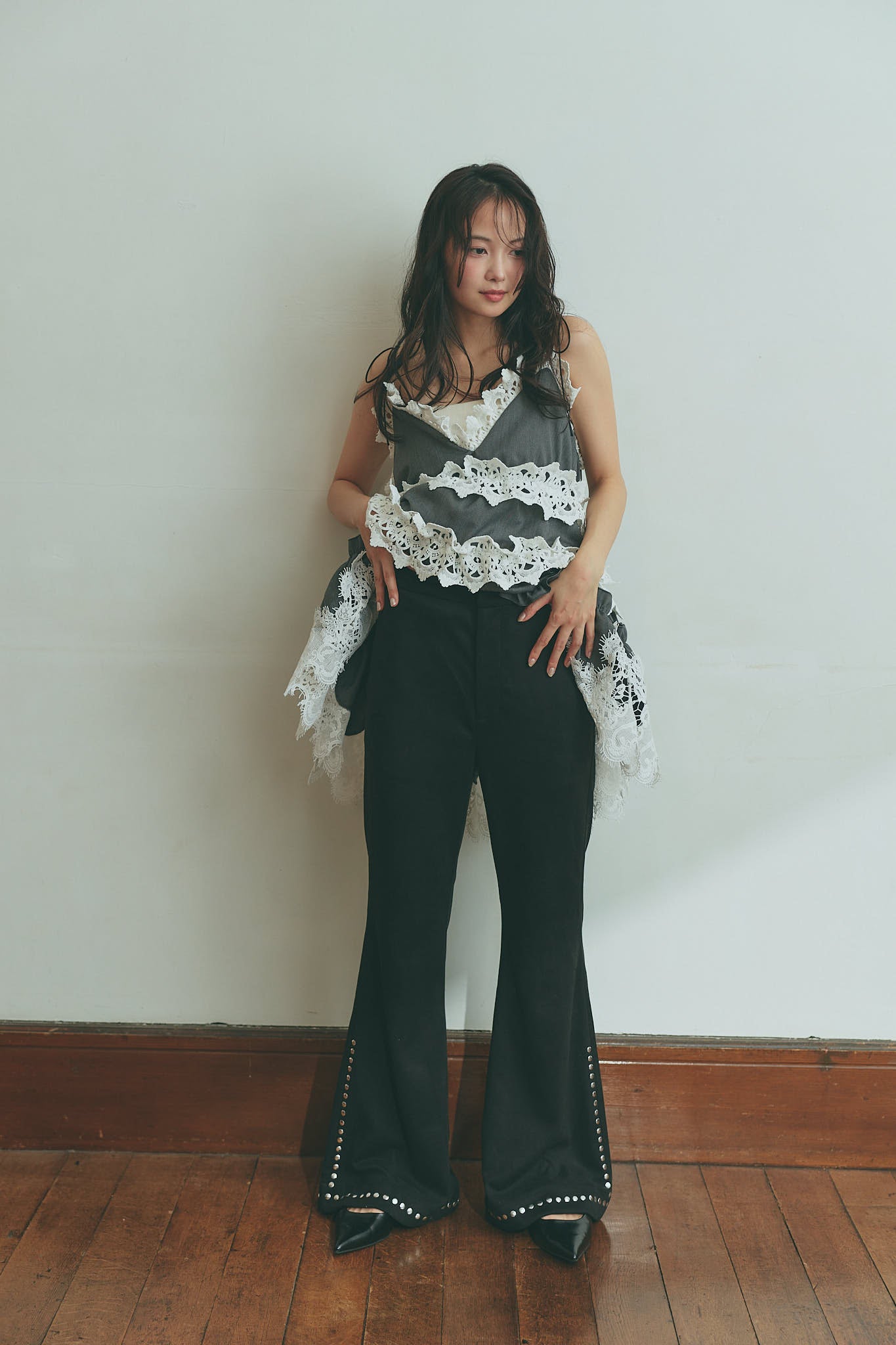 studs suede flare pants