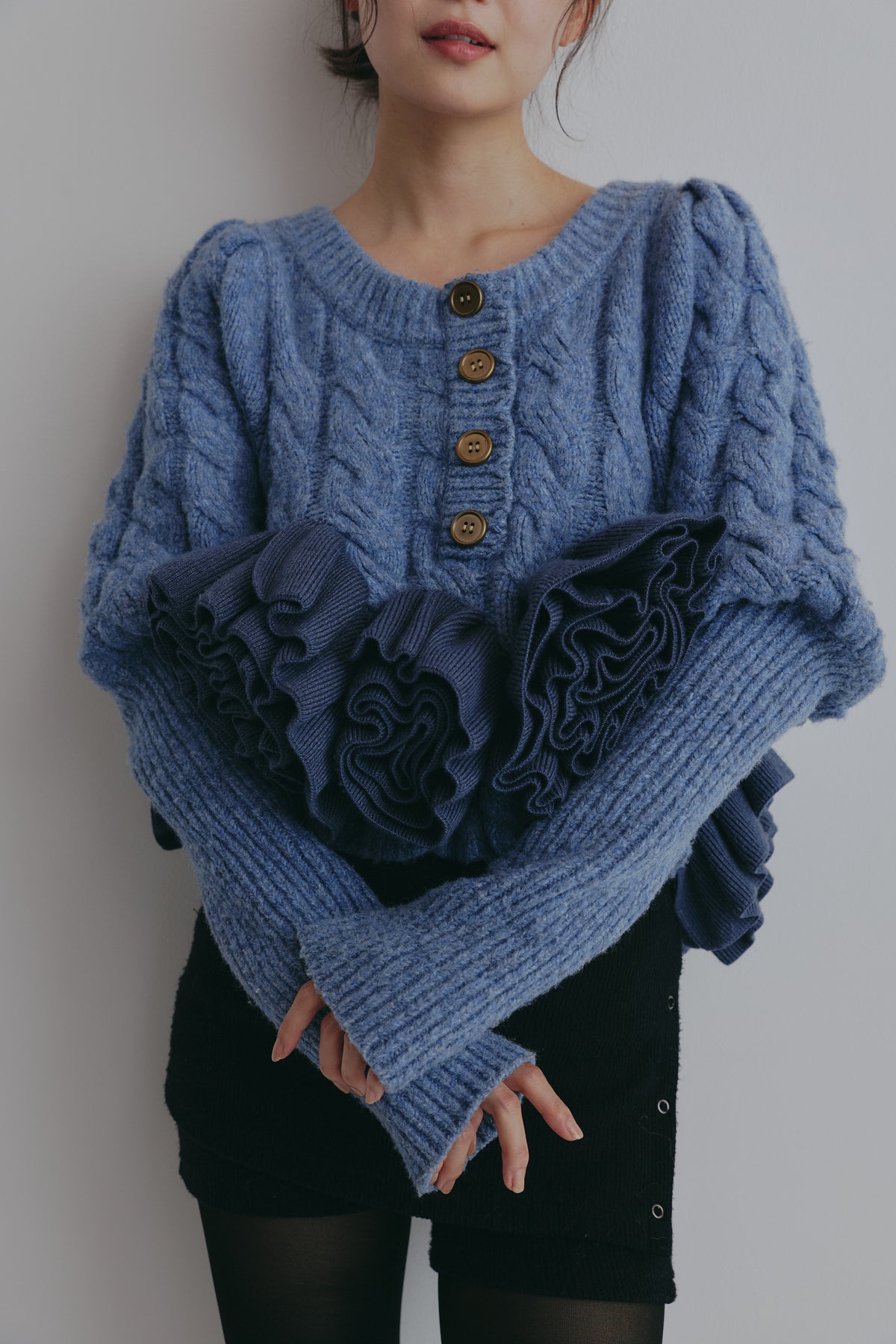 corsage knit cardigan