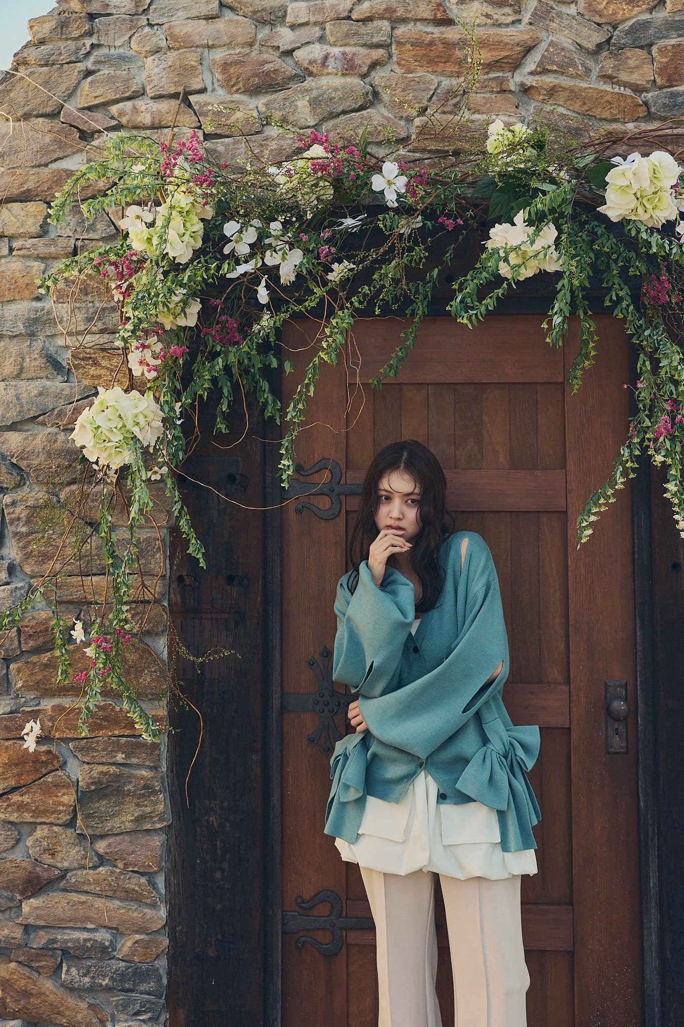 hole ribbon spring cardigan