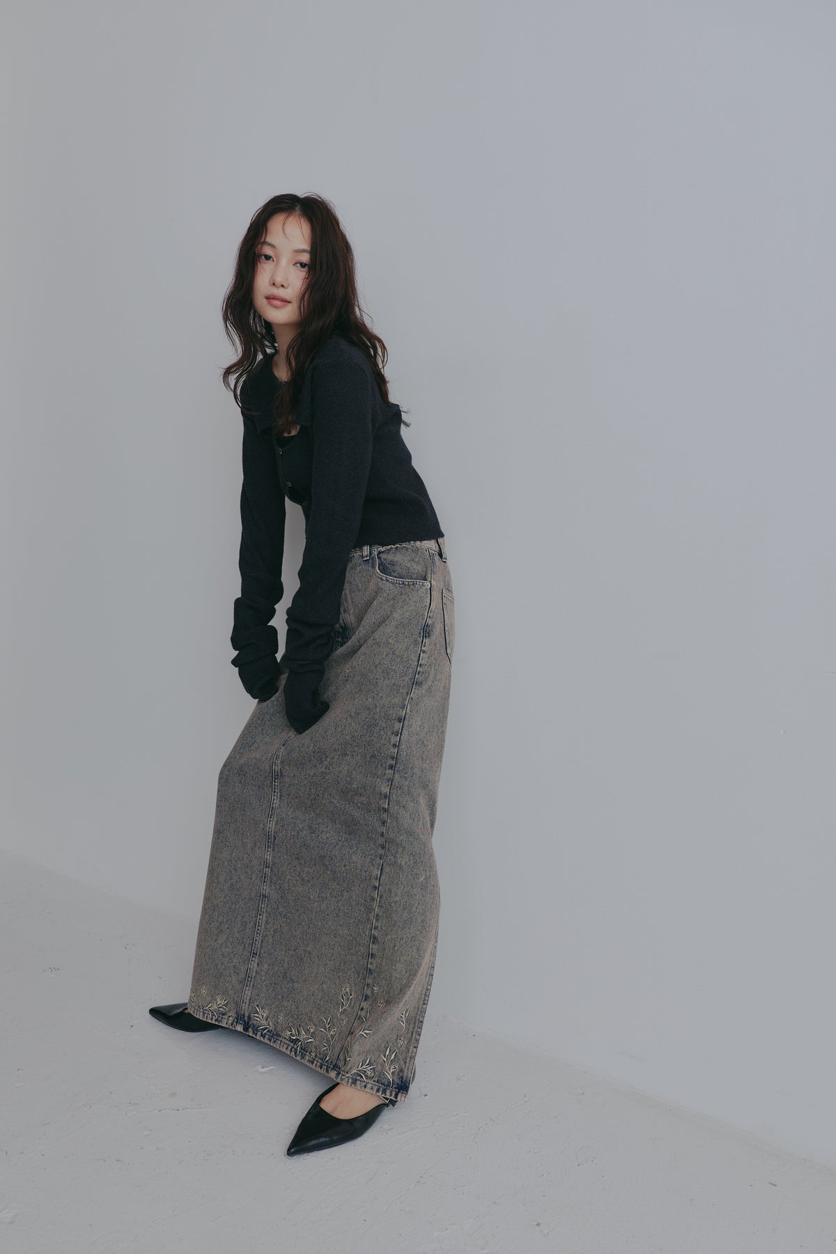 embroidered denim skirt