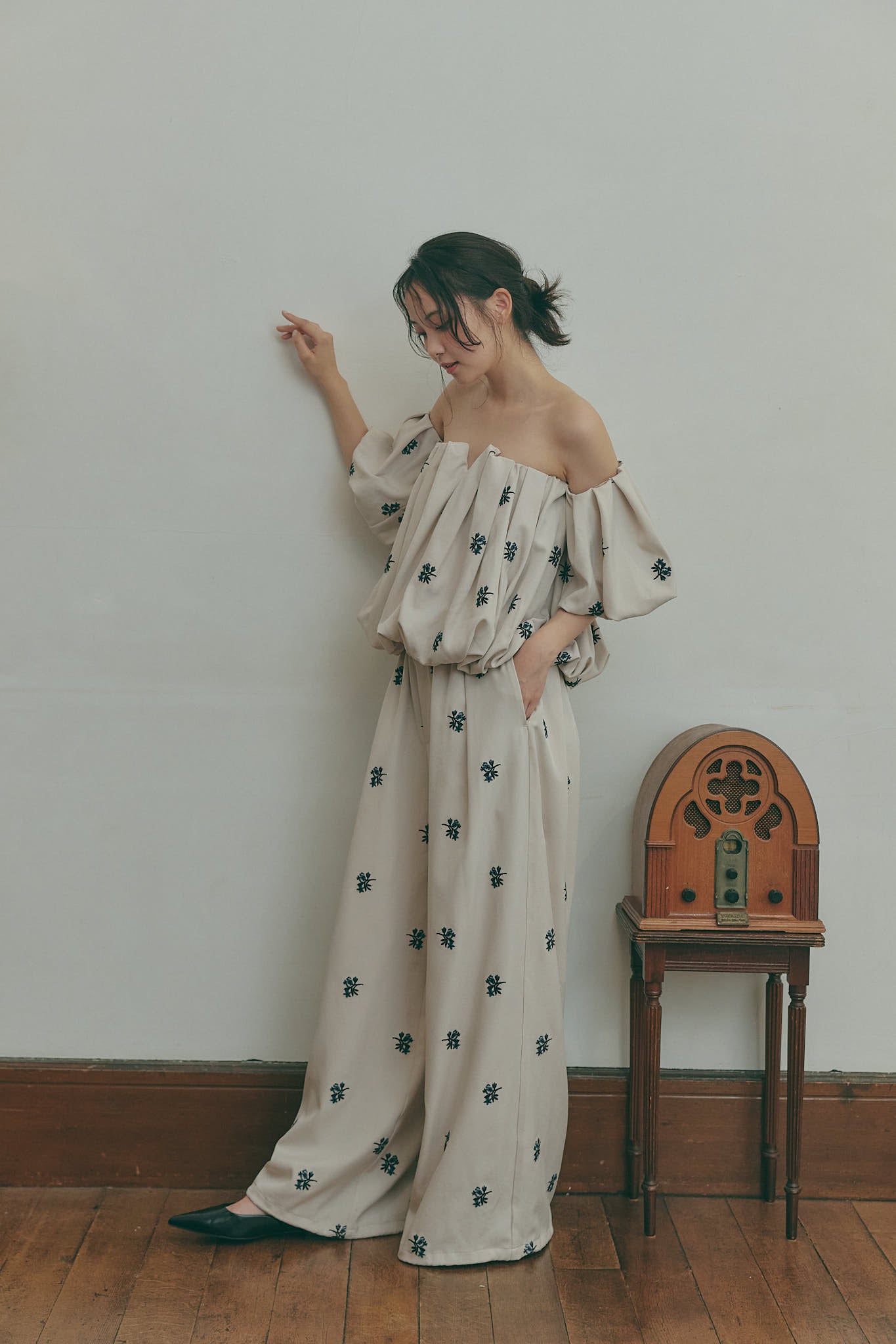embroidery 2way pants