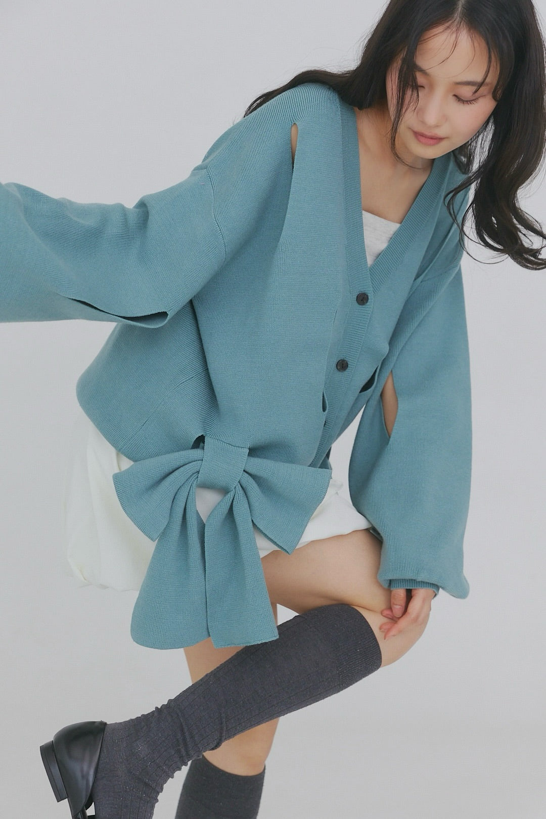 hole ribbon spring cardigan