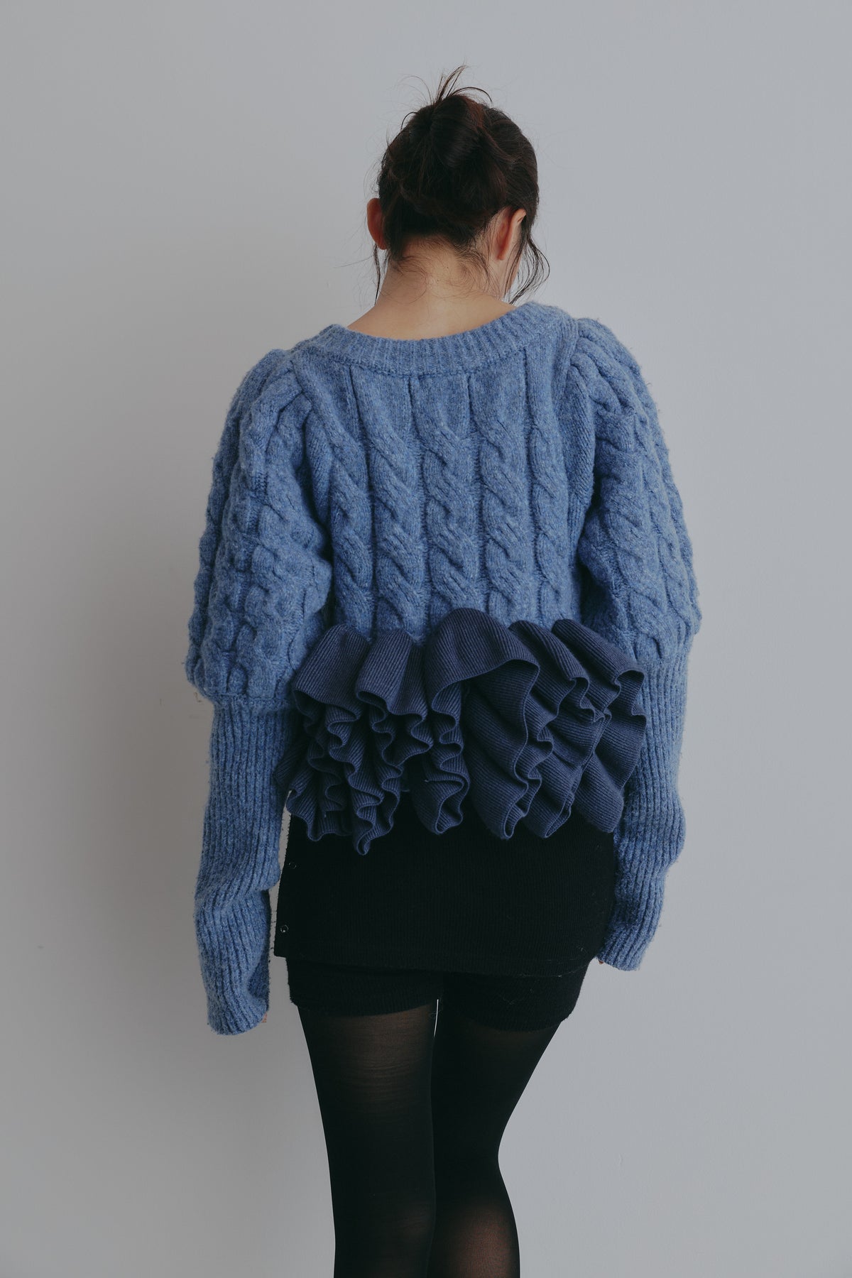 corsage knit cardigan