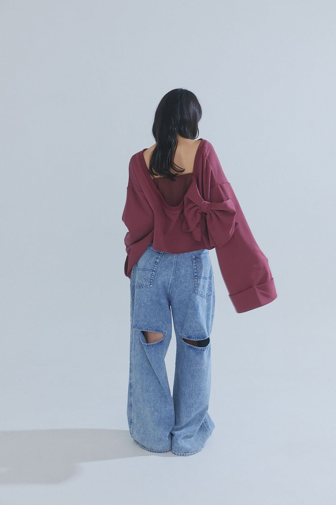 back open ribbon sweat