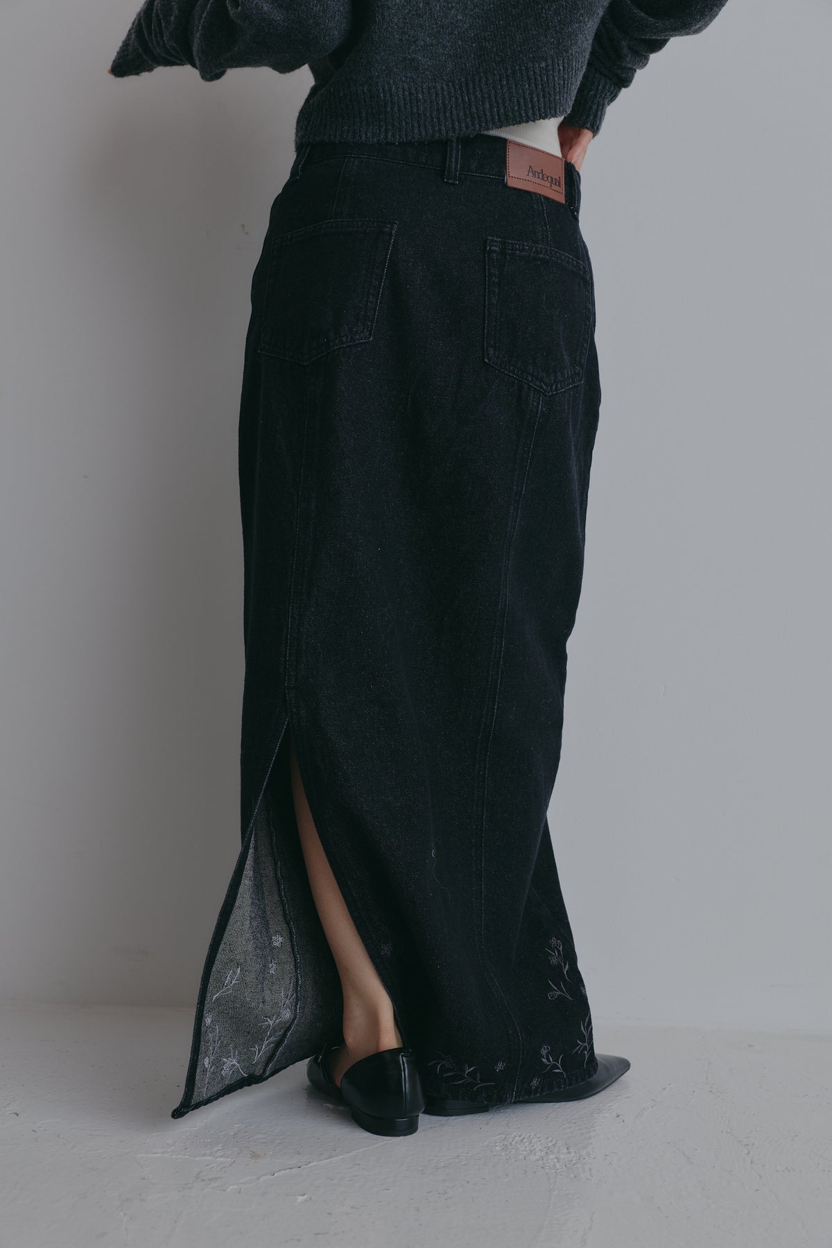 embroidered denim skirt