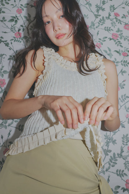sheer rib frill tops