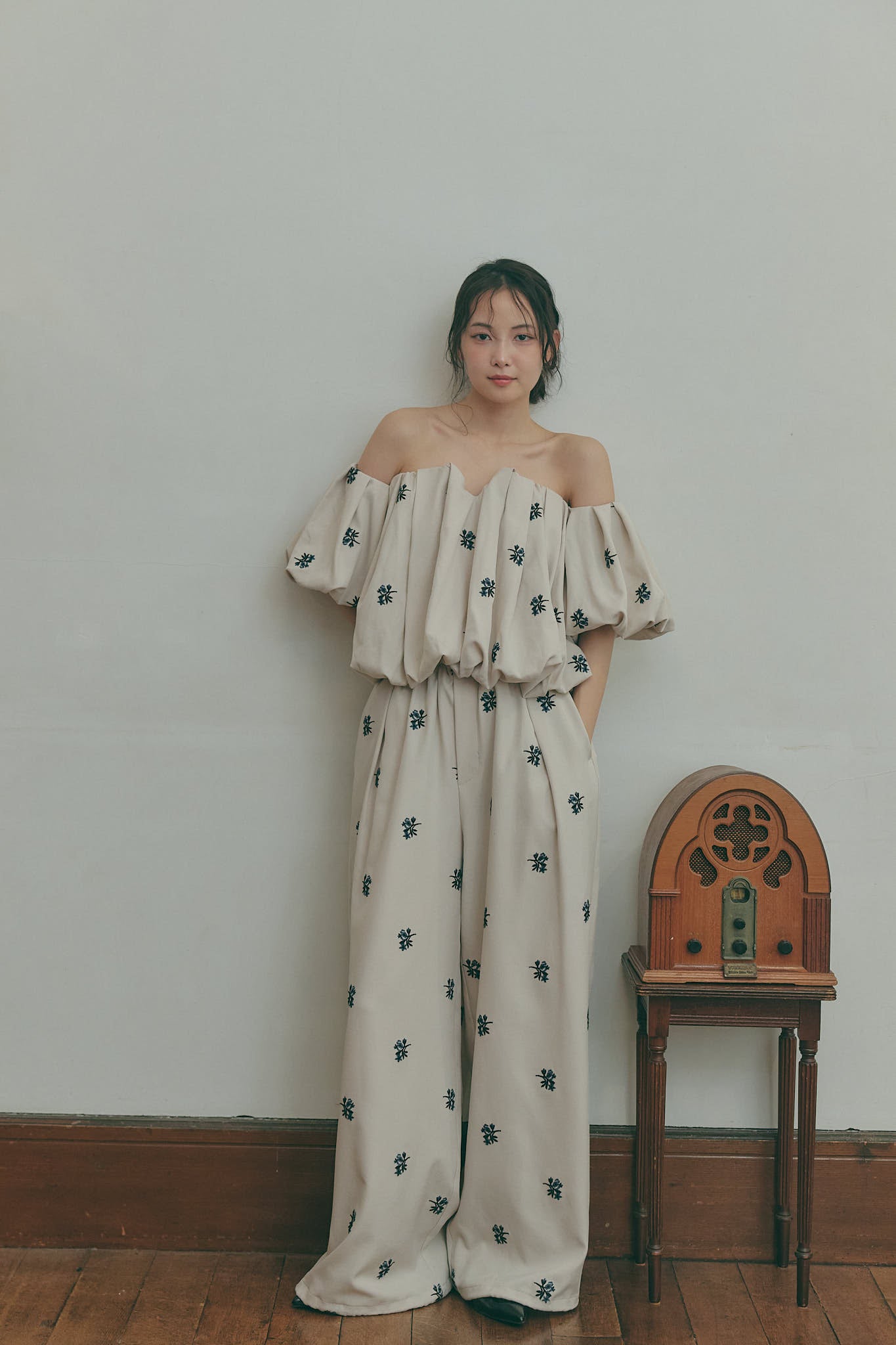 embroidery 2way pants