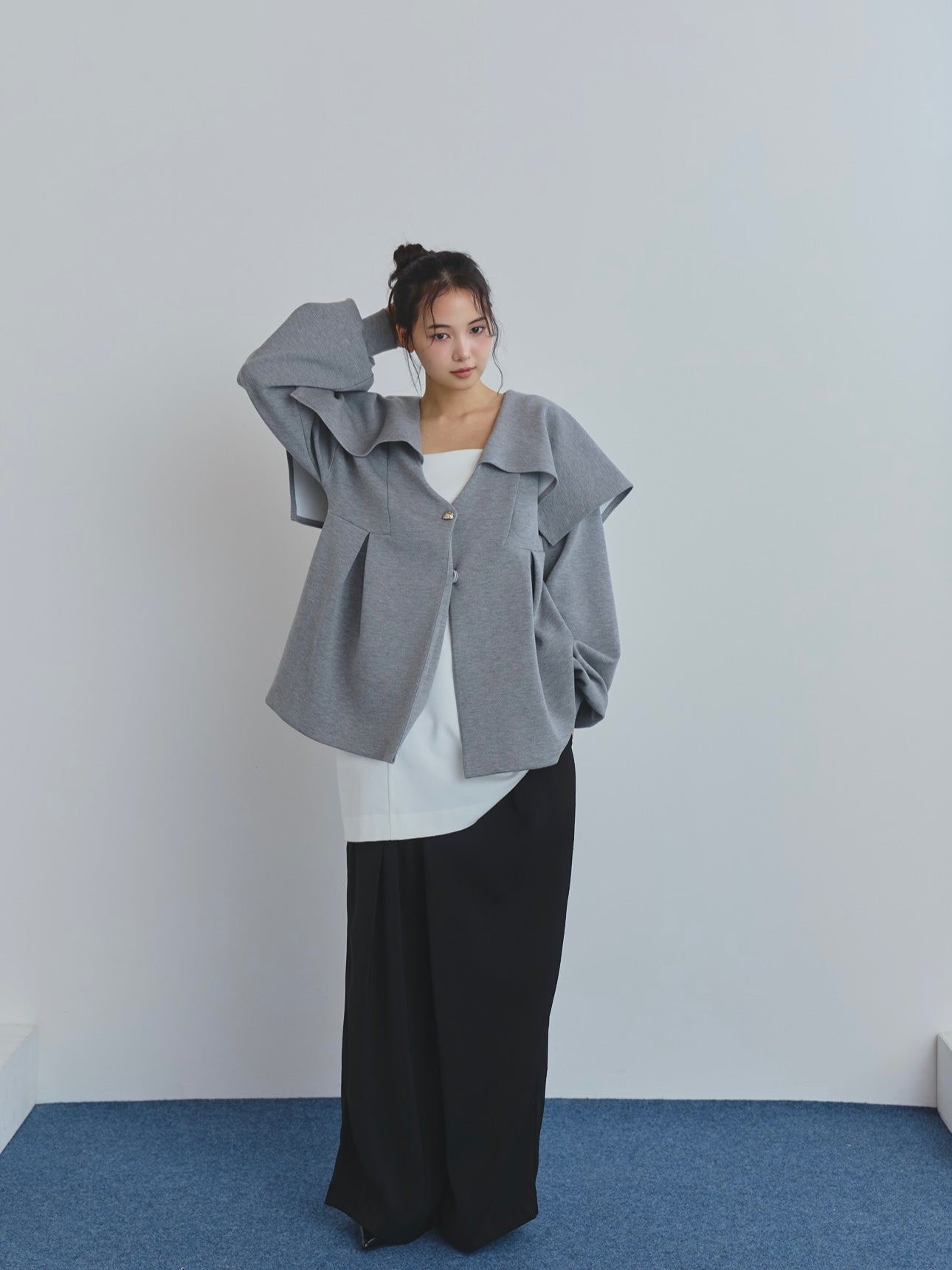 トップス Andequal big collar peplum sweat / Gray big collar peplum sweat – andequal