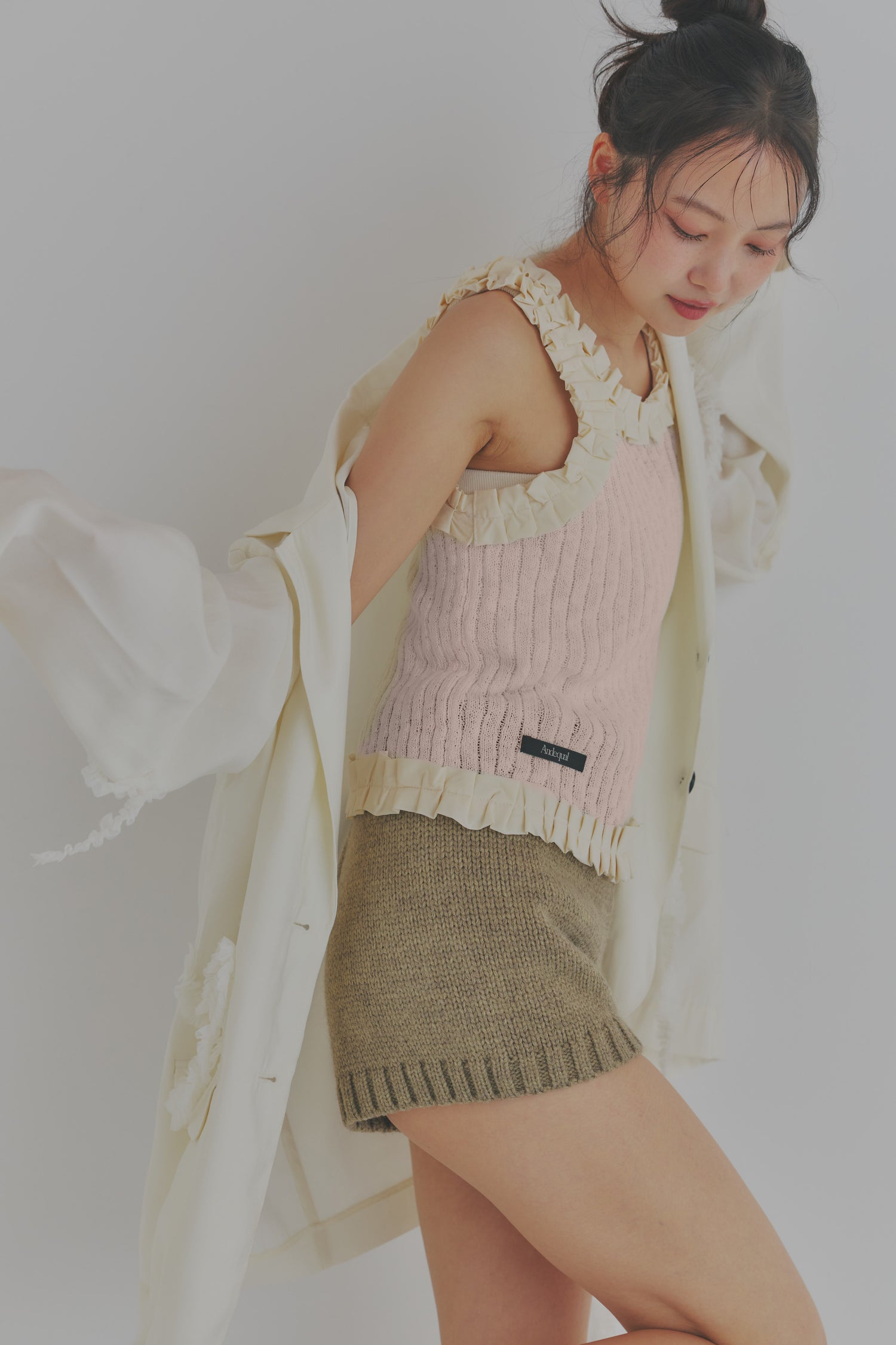 sheer rib frill tops