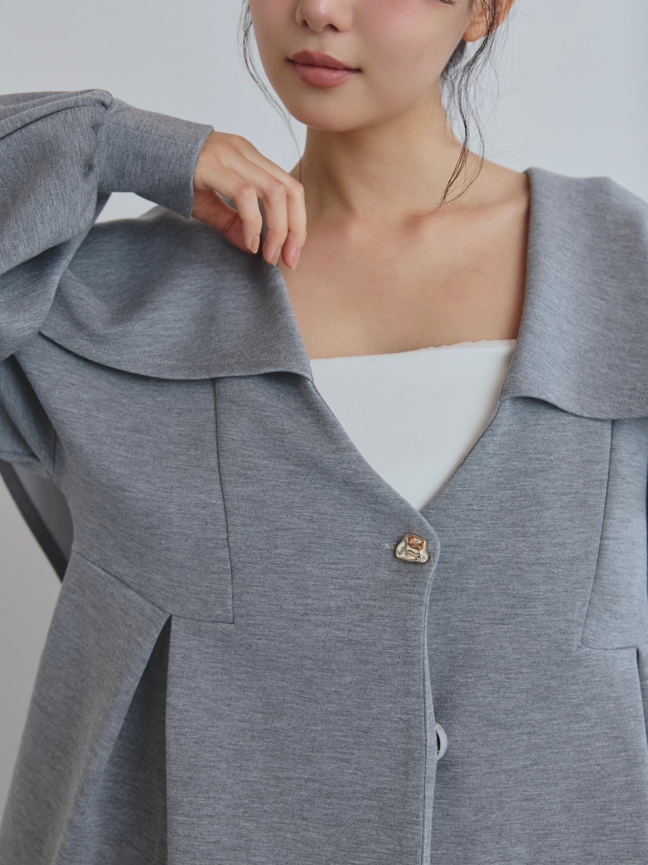 big collar peplum sweat