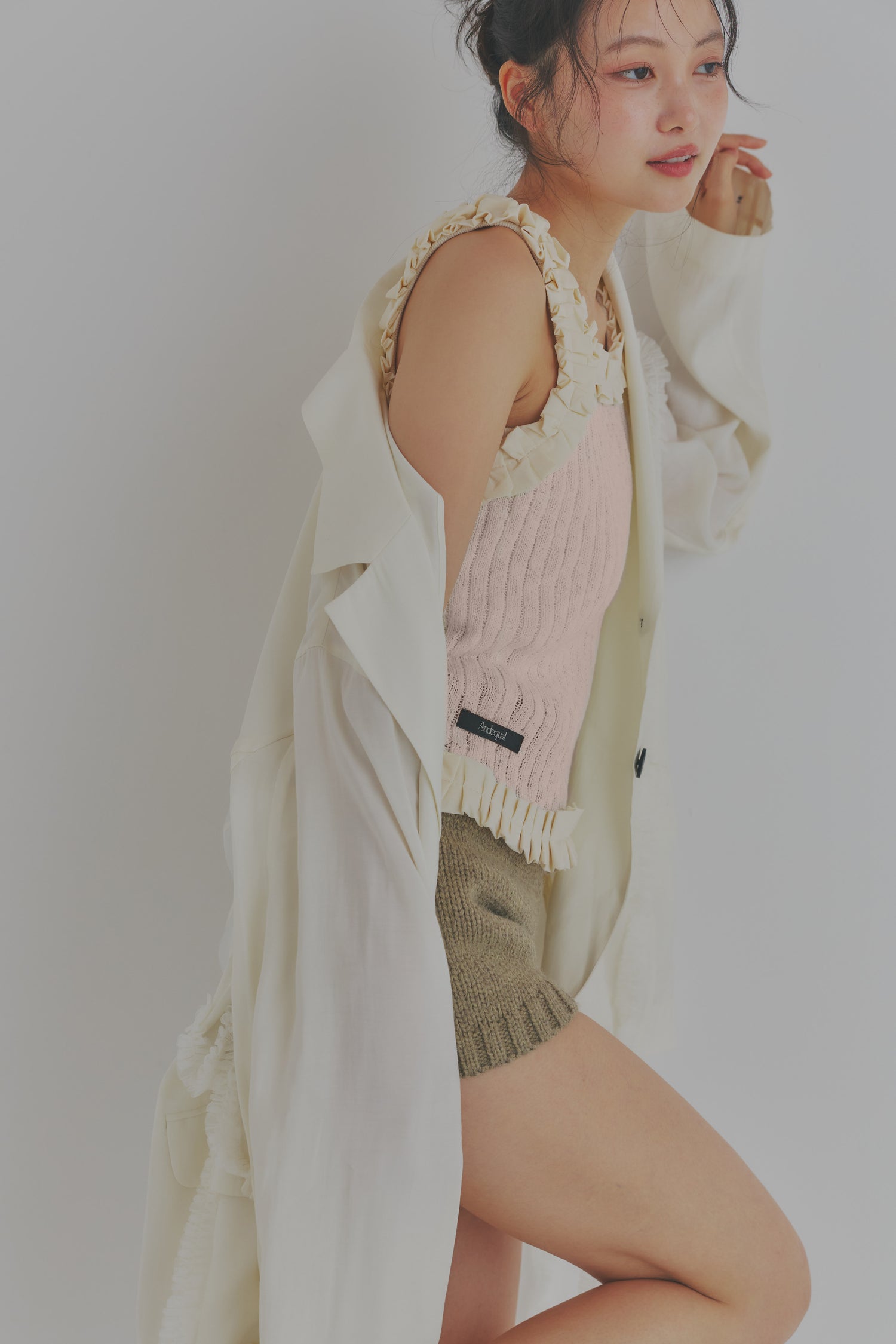 sheer rib frill tops