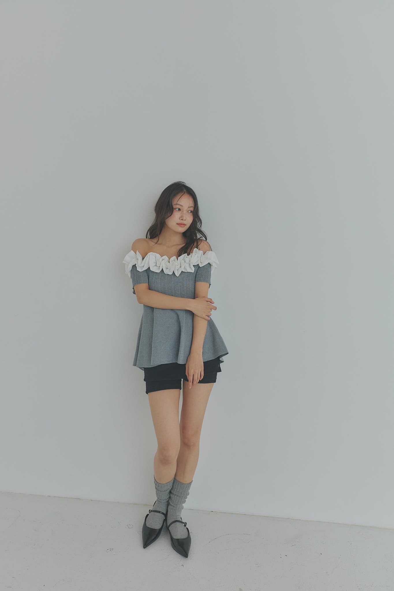 off shoulder frill knit