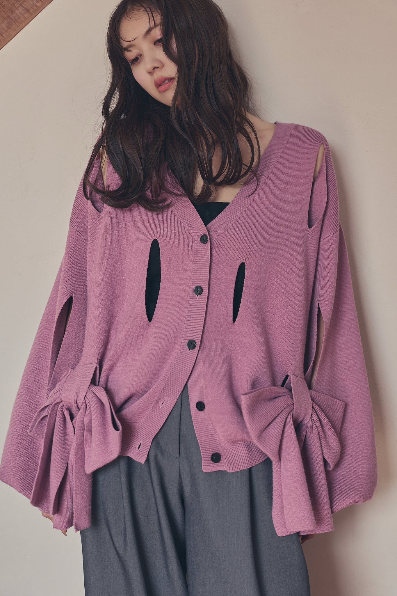 hole ribbon spring cardigan