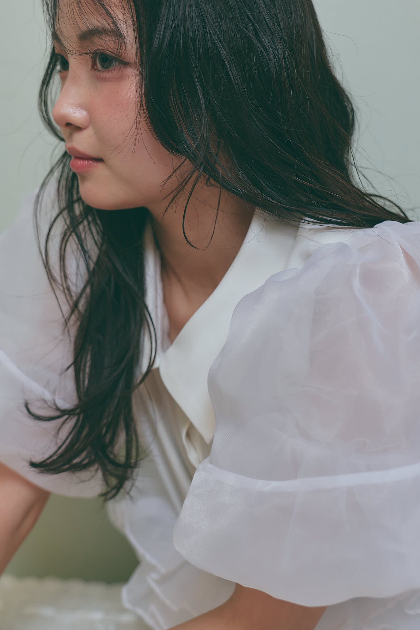 cloud frill blouse