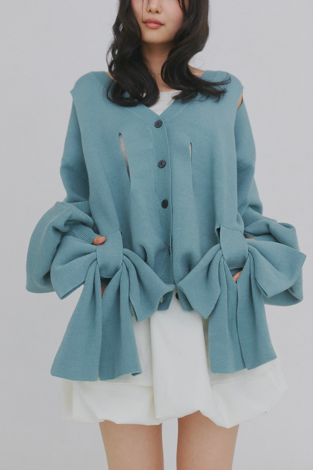hole ribbon spring cardigan