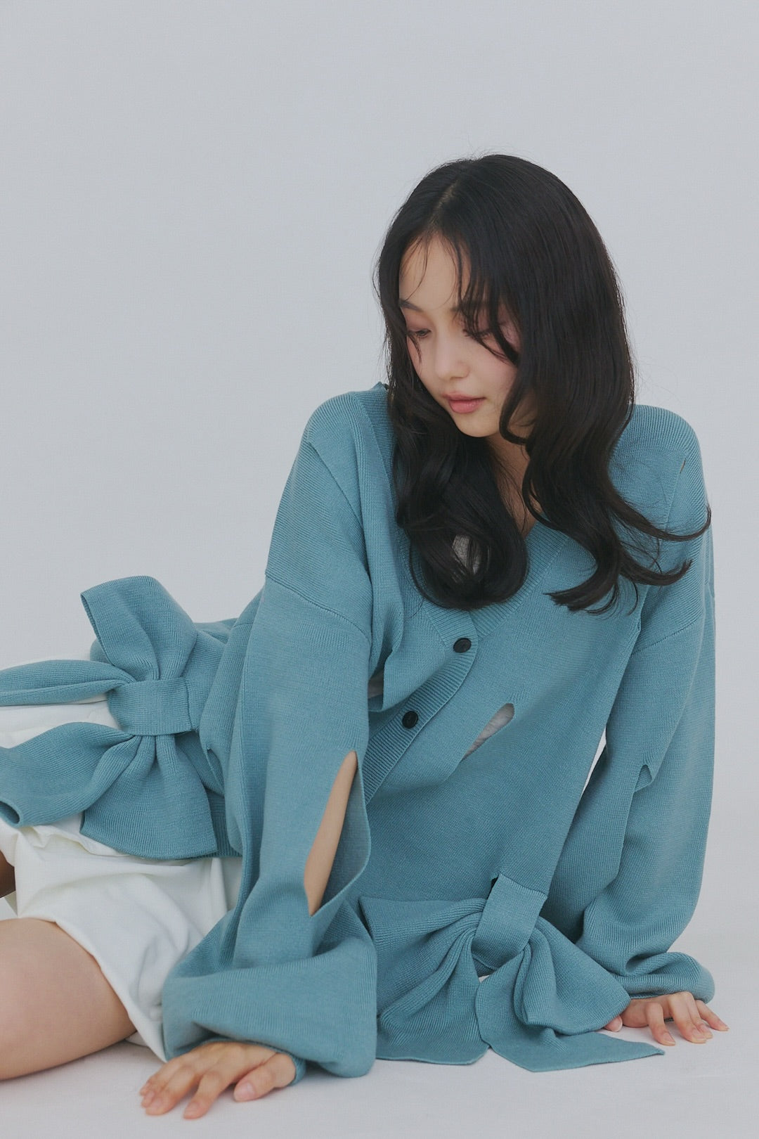 hole ribbon spring cardigan