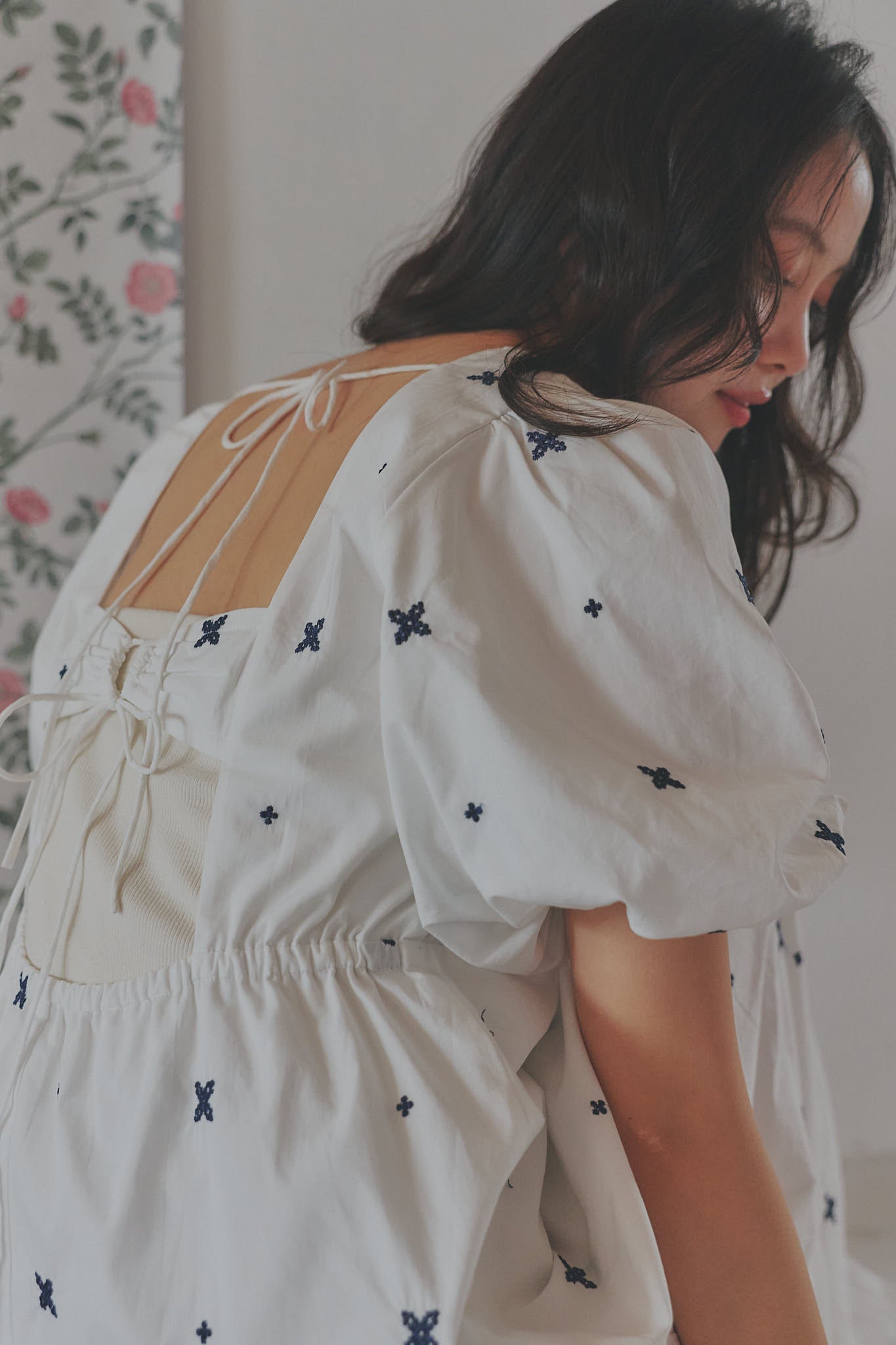 embroidery puff one-piece