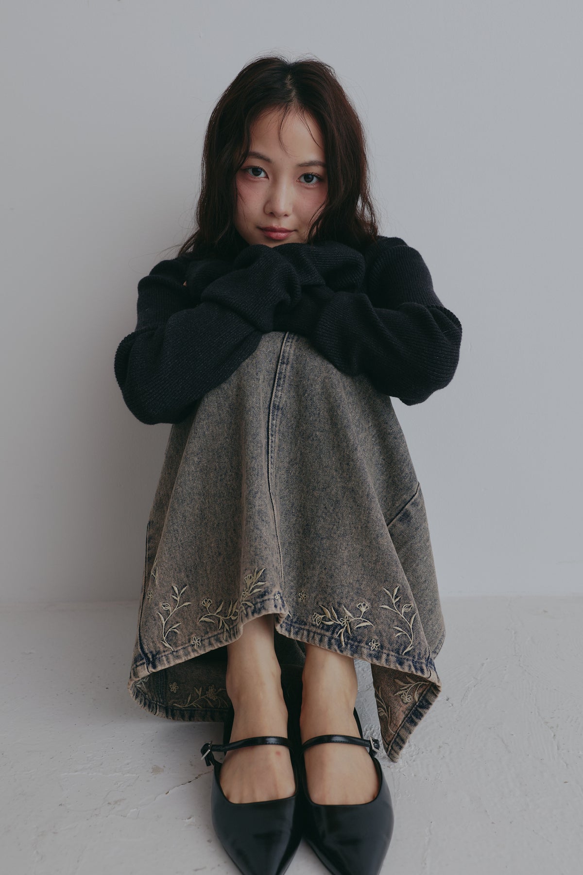 embroidered denim skirt
