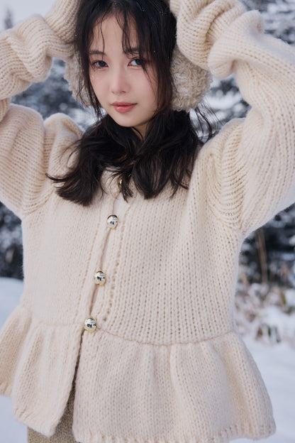 gold button puff sleeve knit