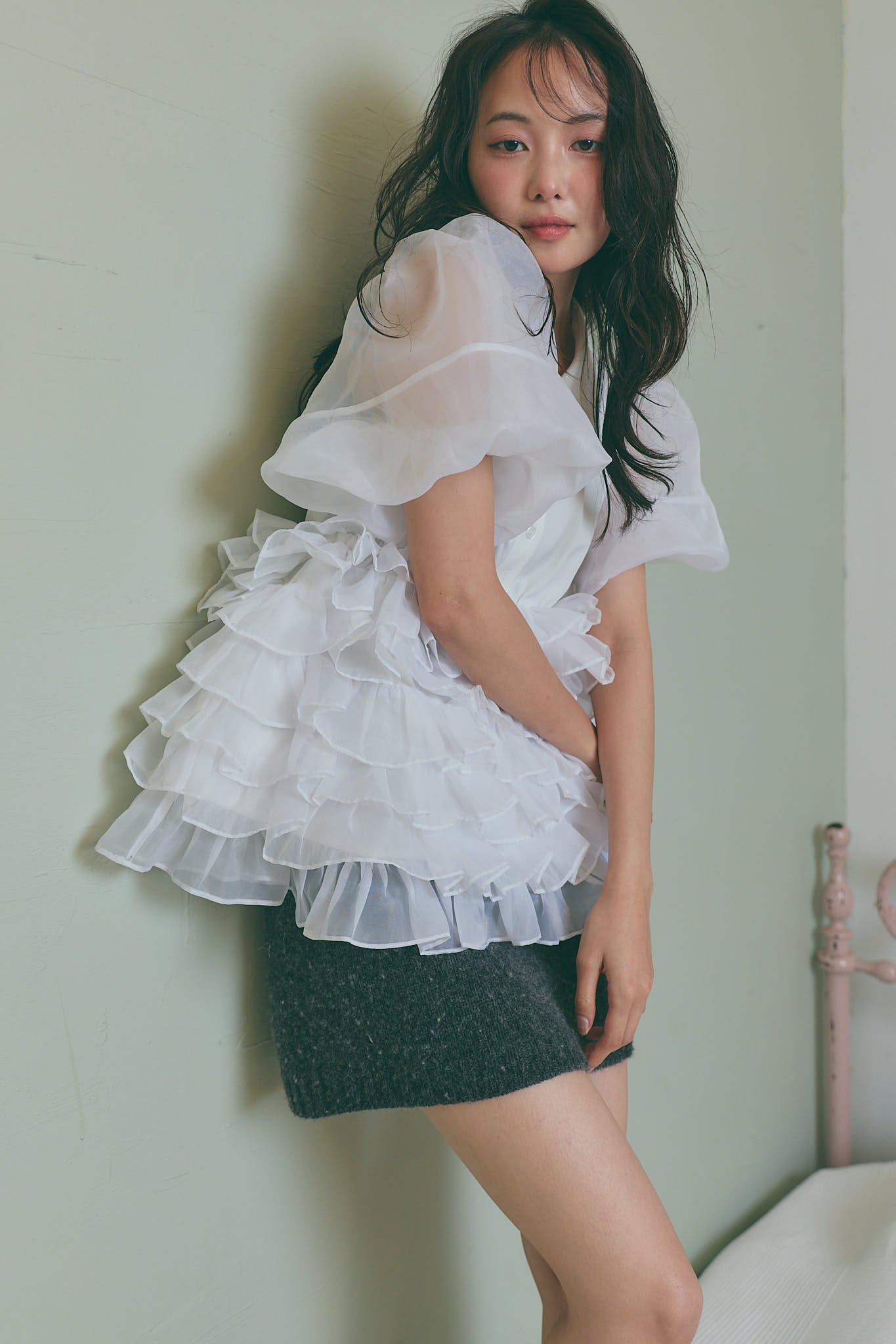 cloud frill blouse