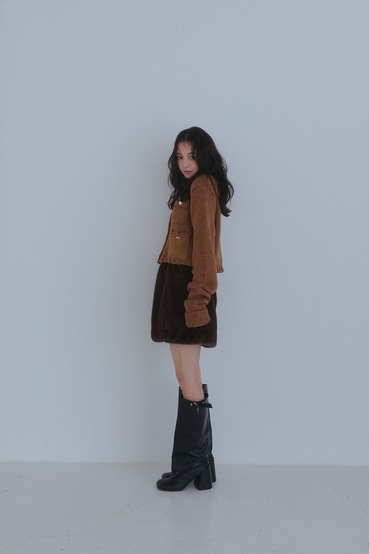 gold button pocket knit