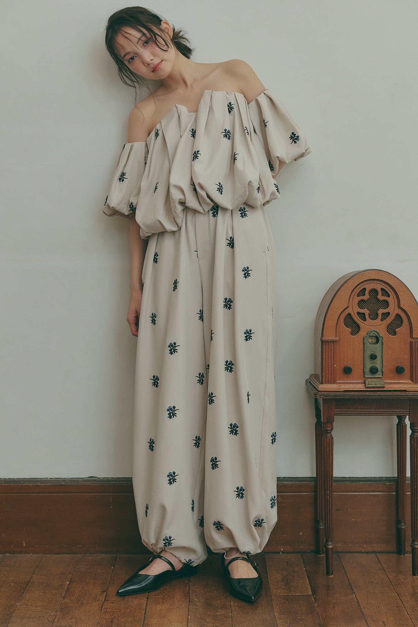 embroidery 2way pants