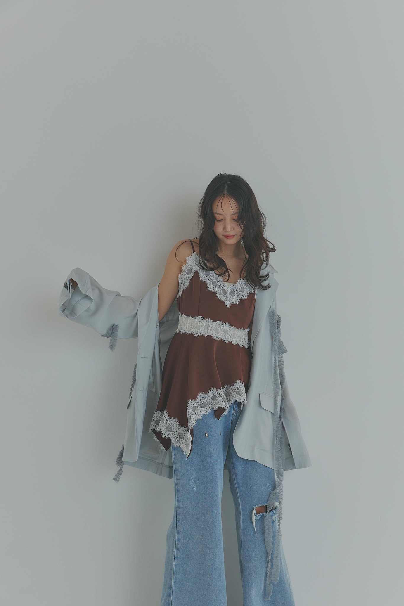 asymmetry lace camisole［6月下旬お届け］