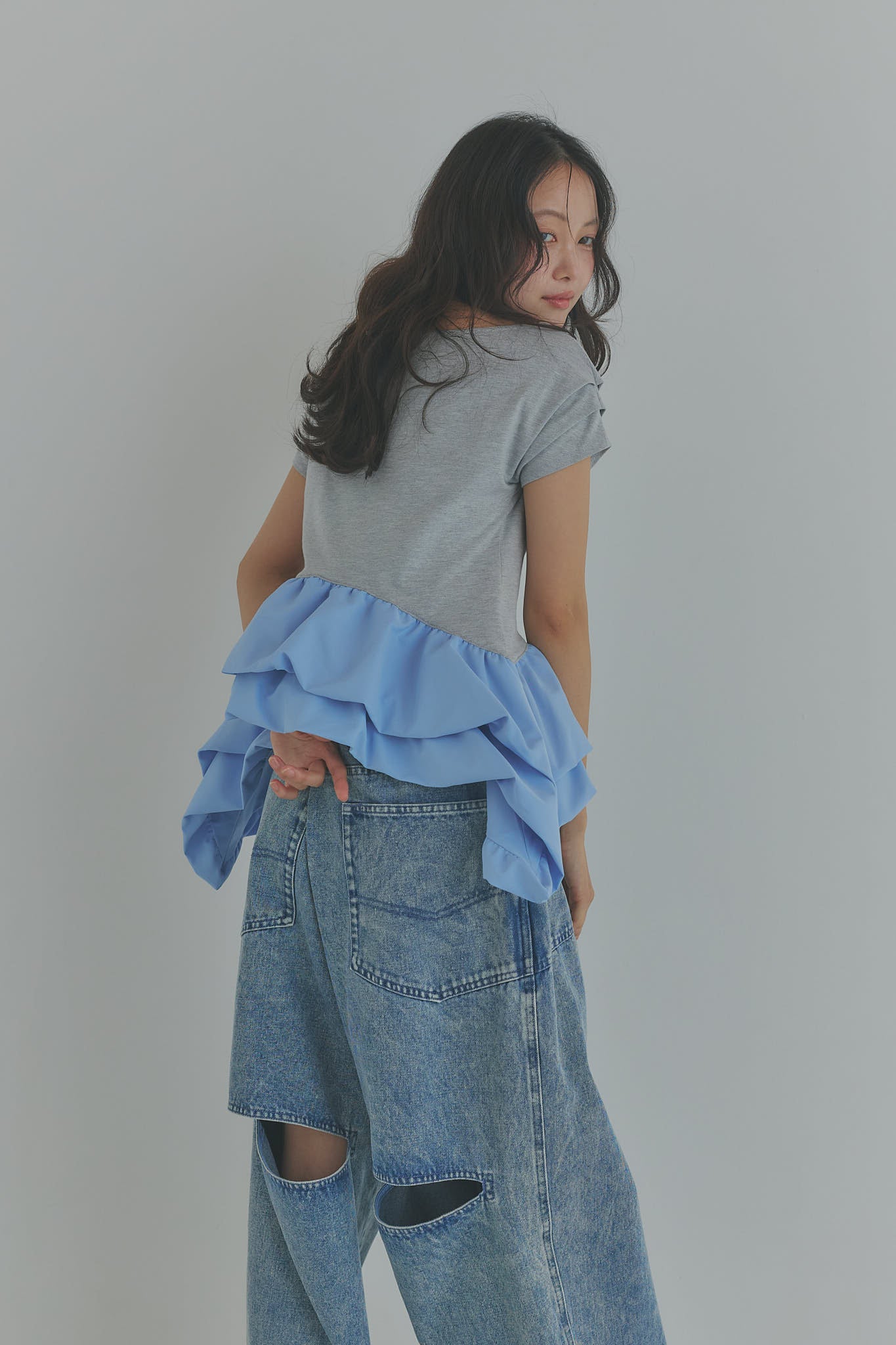 bicolor frill tops