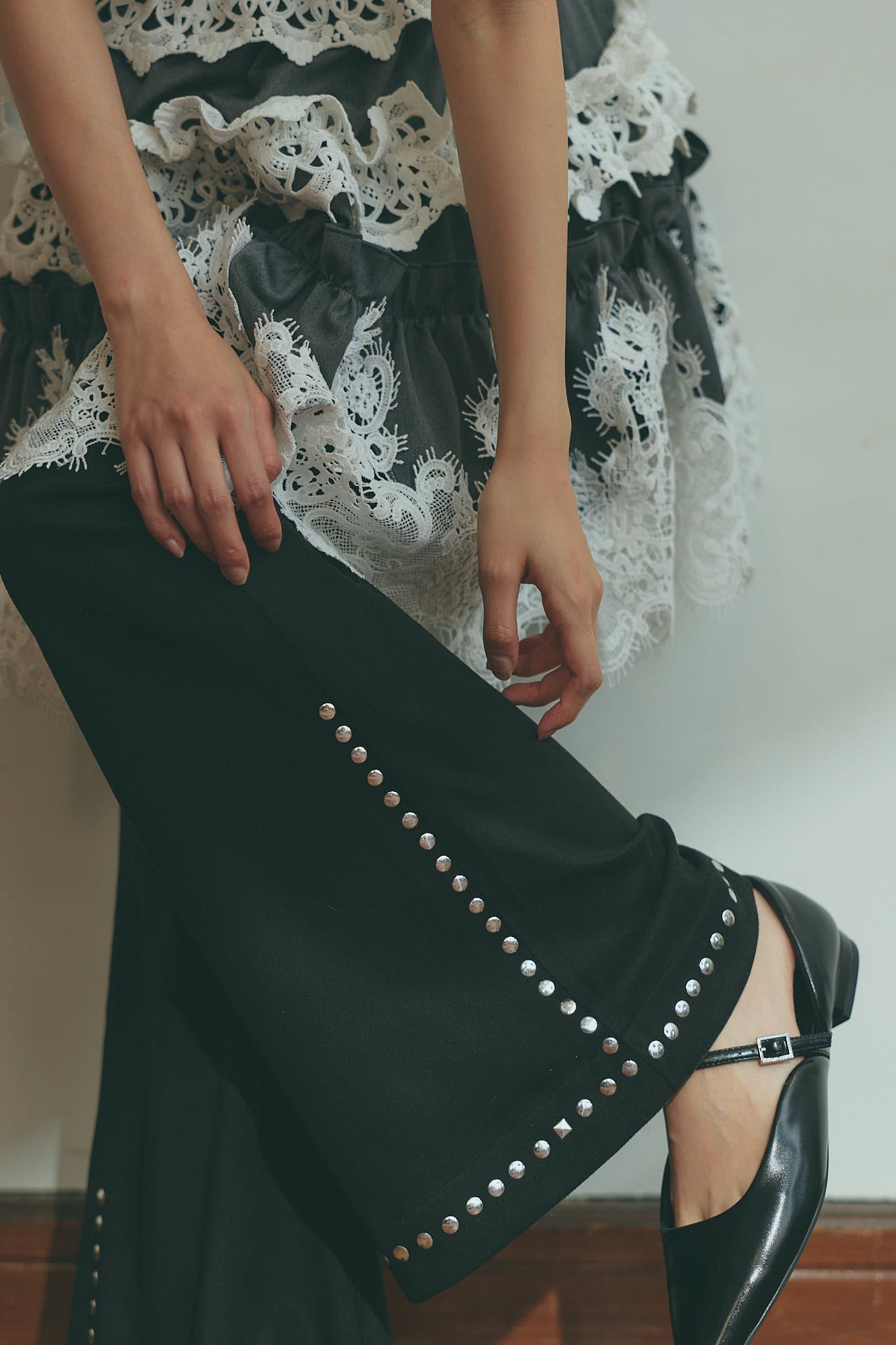 studs suede flare pants