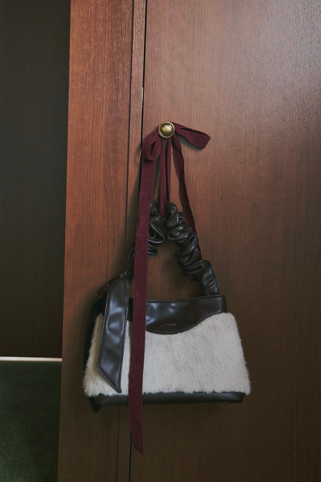 gather handle fur bag