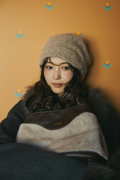 gather handle fur bag