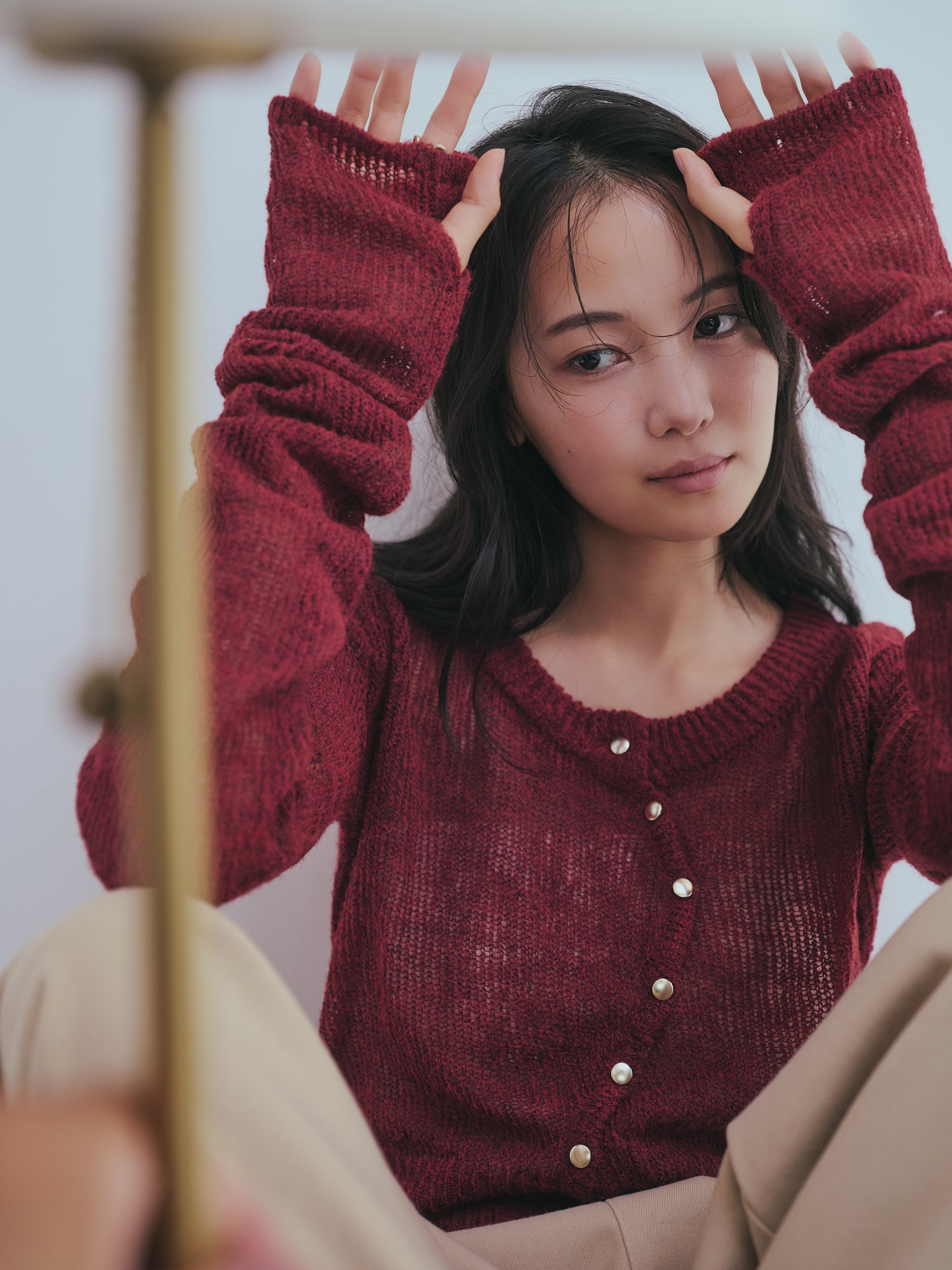 wave design sheer knit