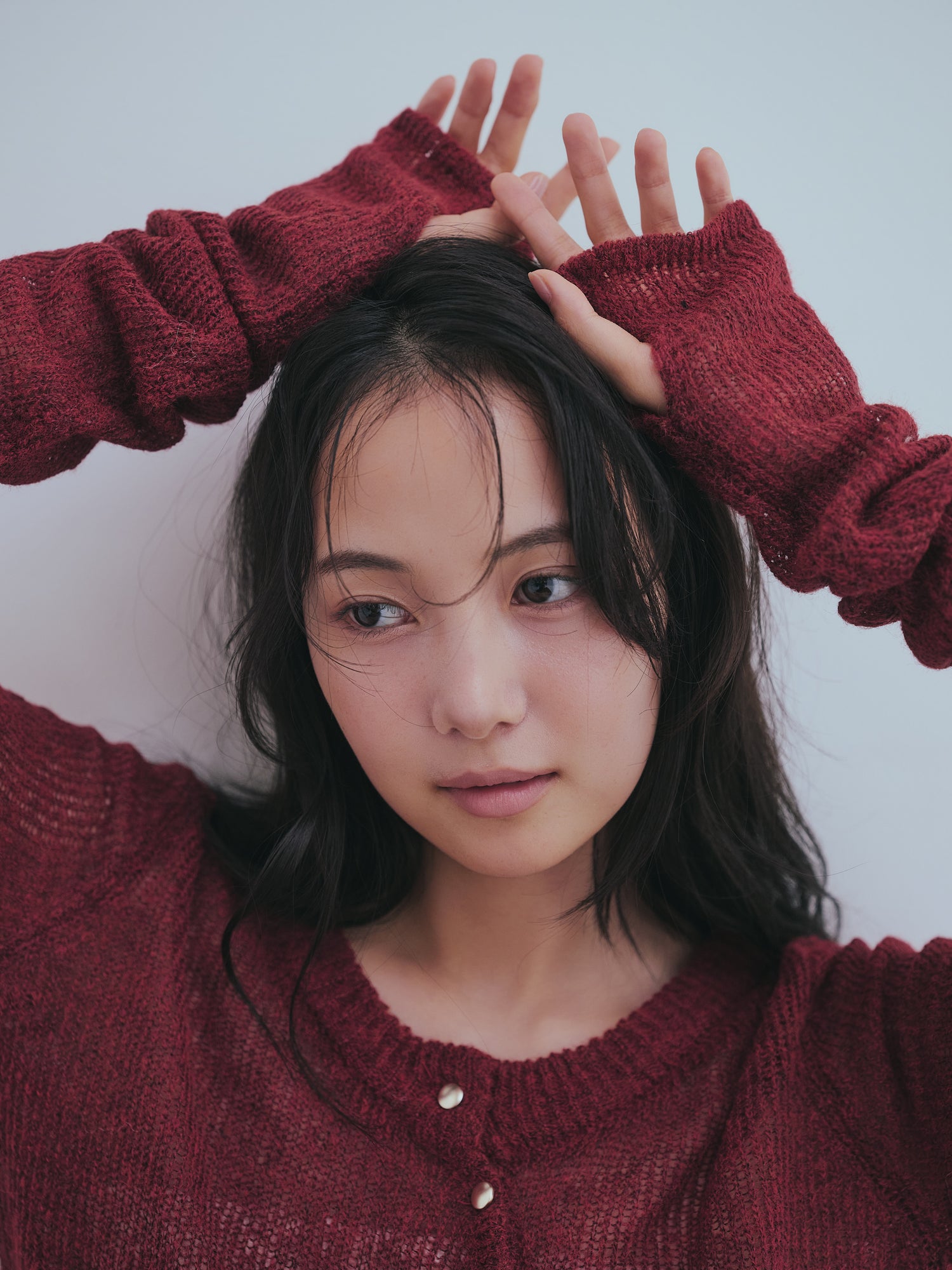 wave design sheer knit