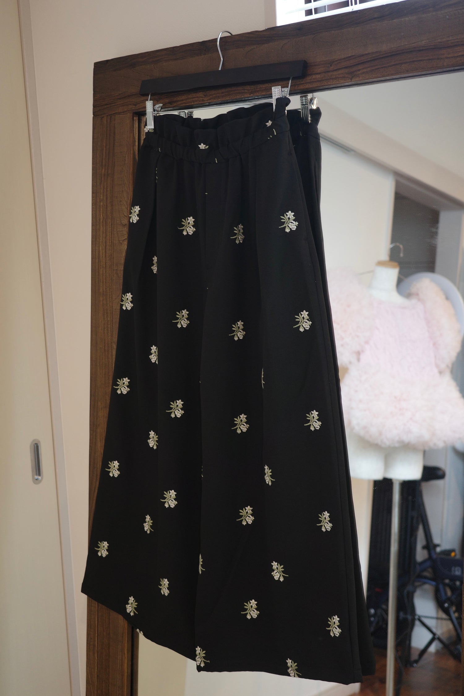 embroidery 2way pants［7月下旬から8月上旬お届け］